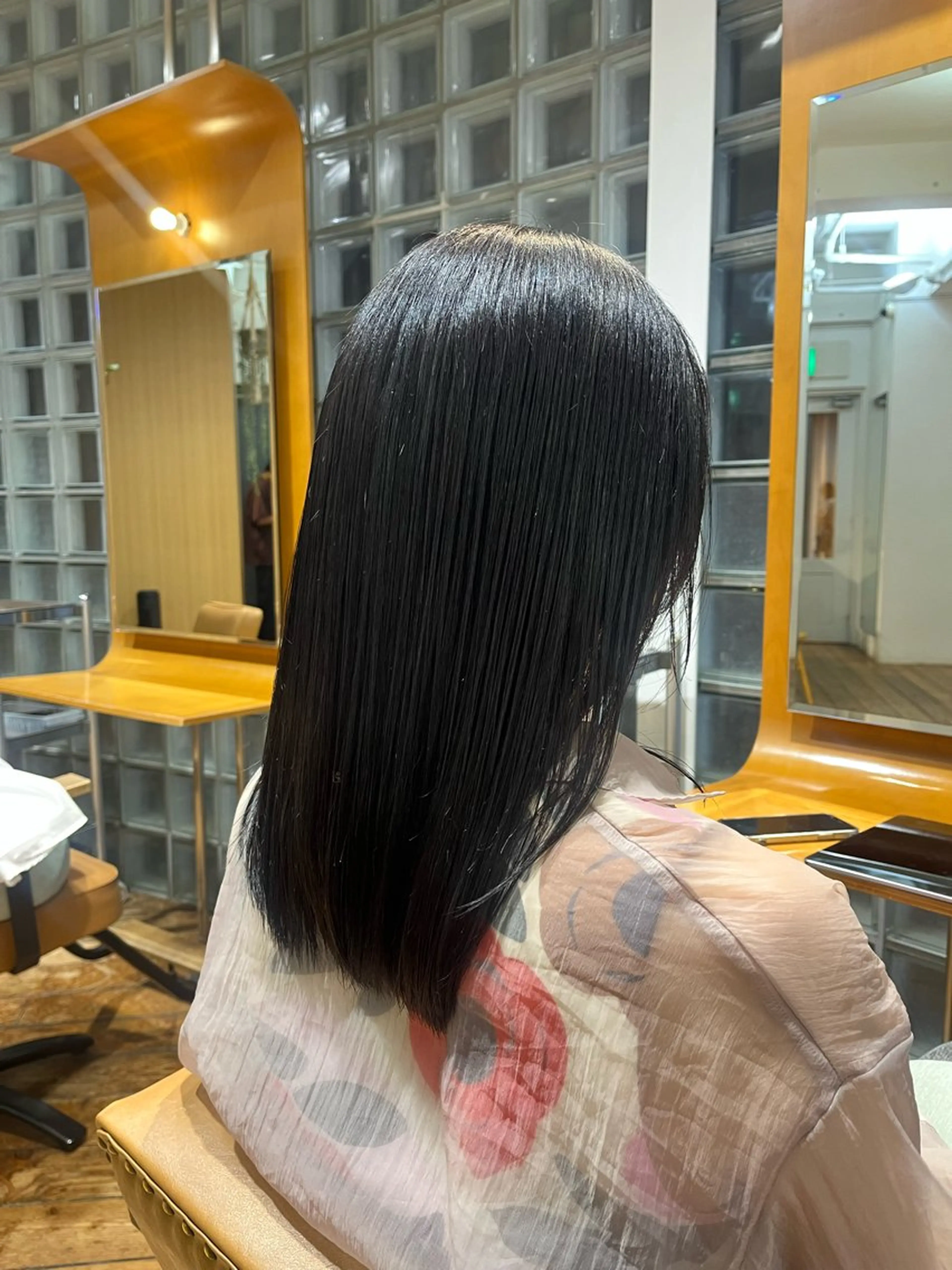 ロング カラー 🫧タカムラ ユカ/ 金沢文庫🫧のヘアスタイル