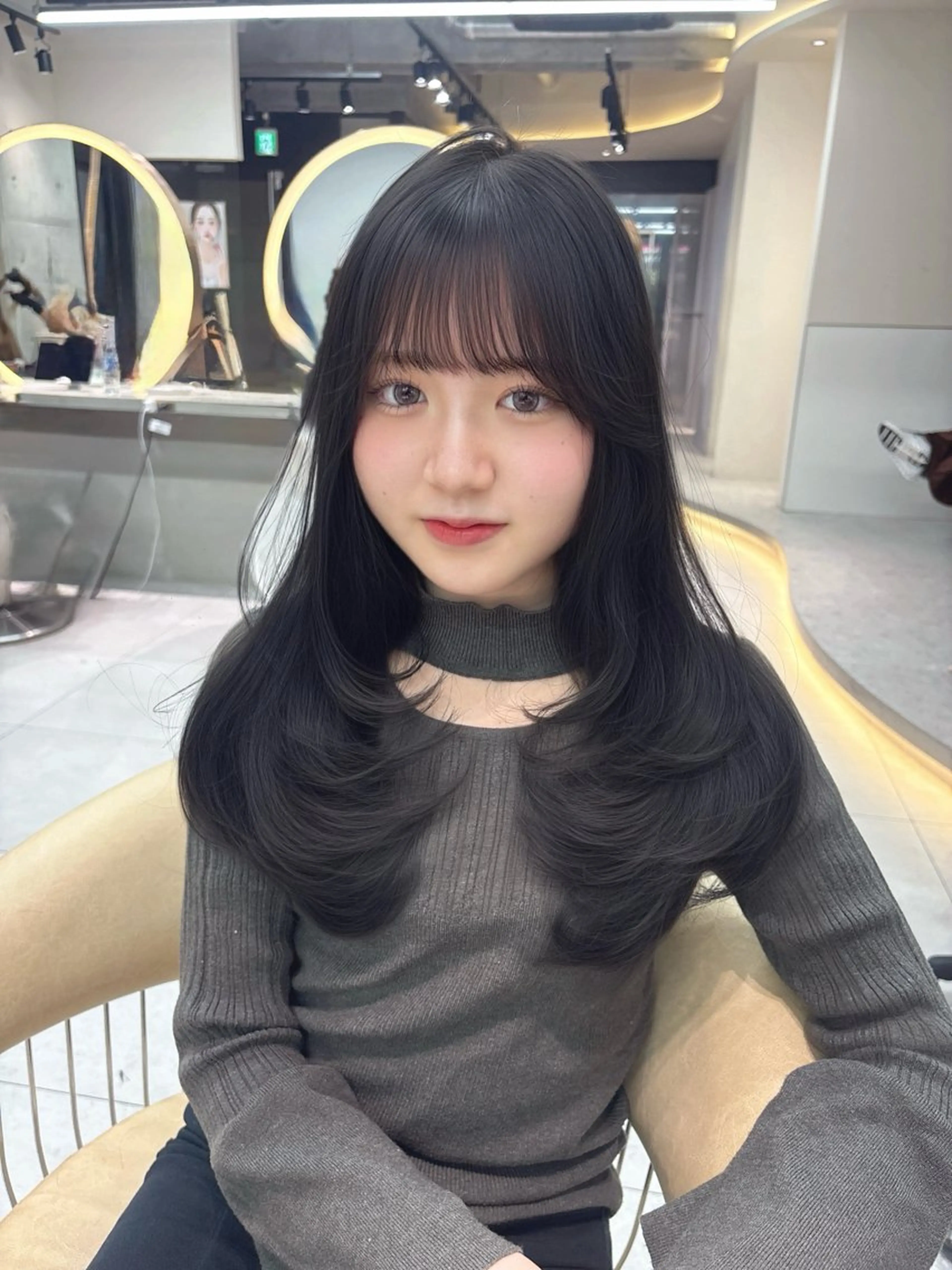 セミロング カラー カット ヘアカラー トリートメント 顔周り🇰🇷韓国 レイヤー/モエのヘアスタイル