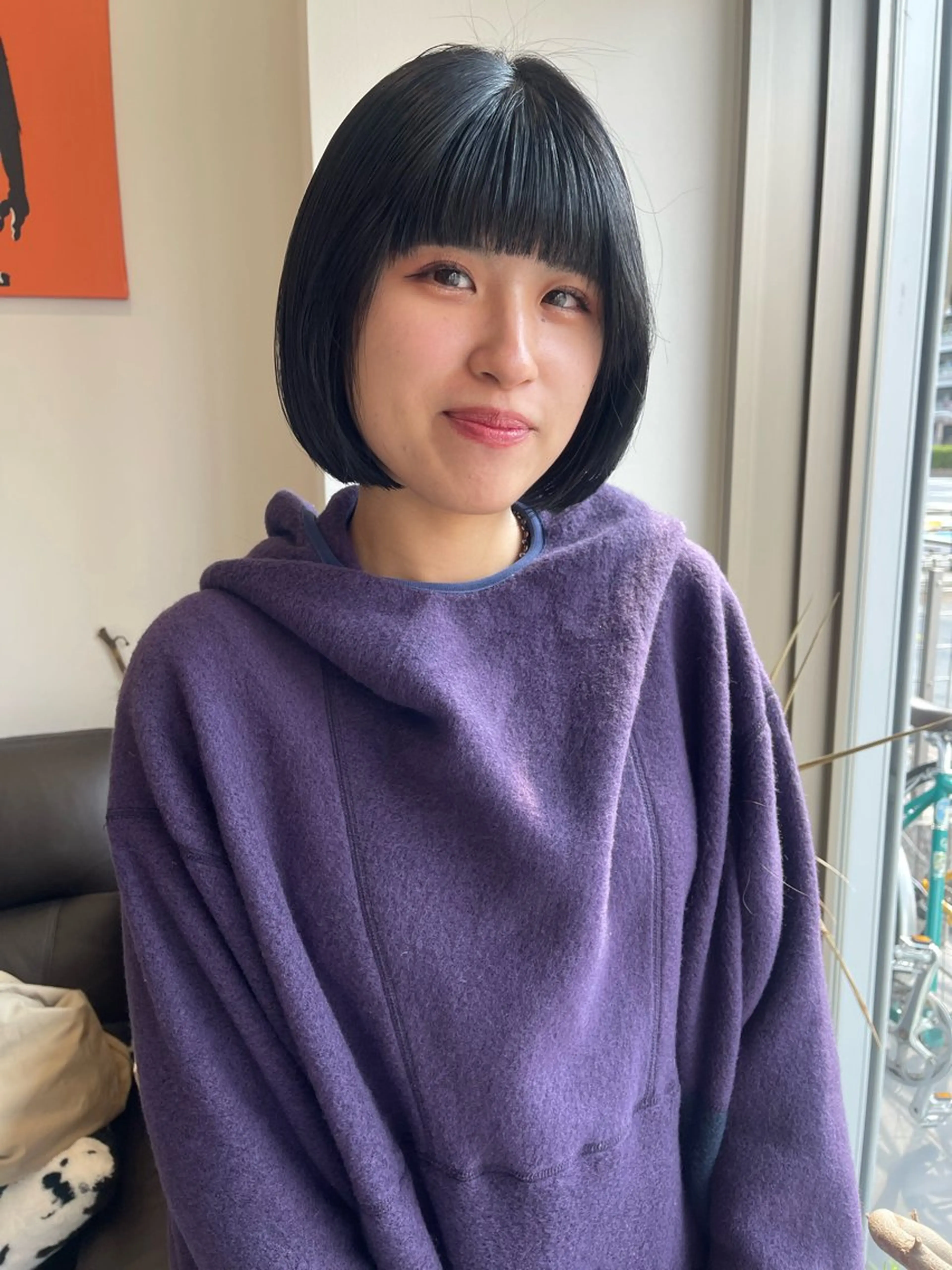 ミディアム カラー ボブ カット ヘアカラー アトム/ウルフ パーマ/レイヤーのヘアスタイル