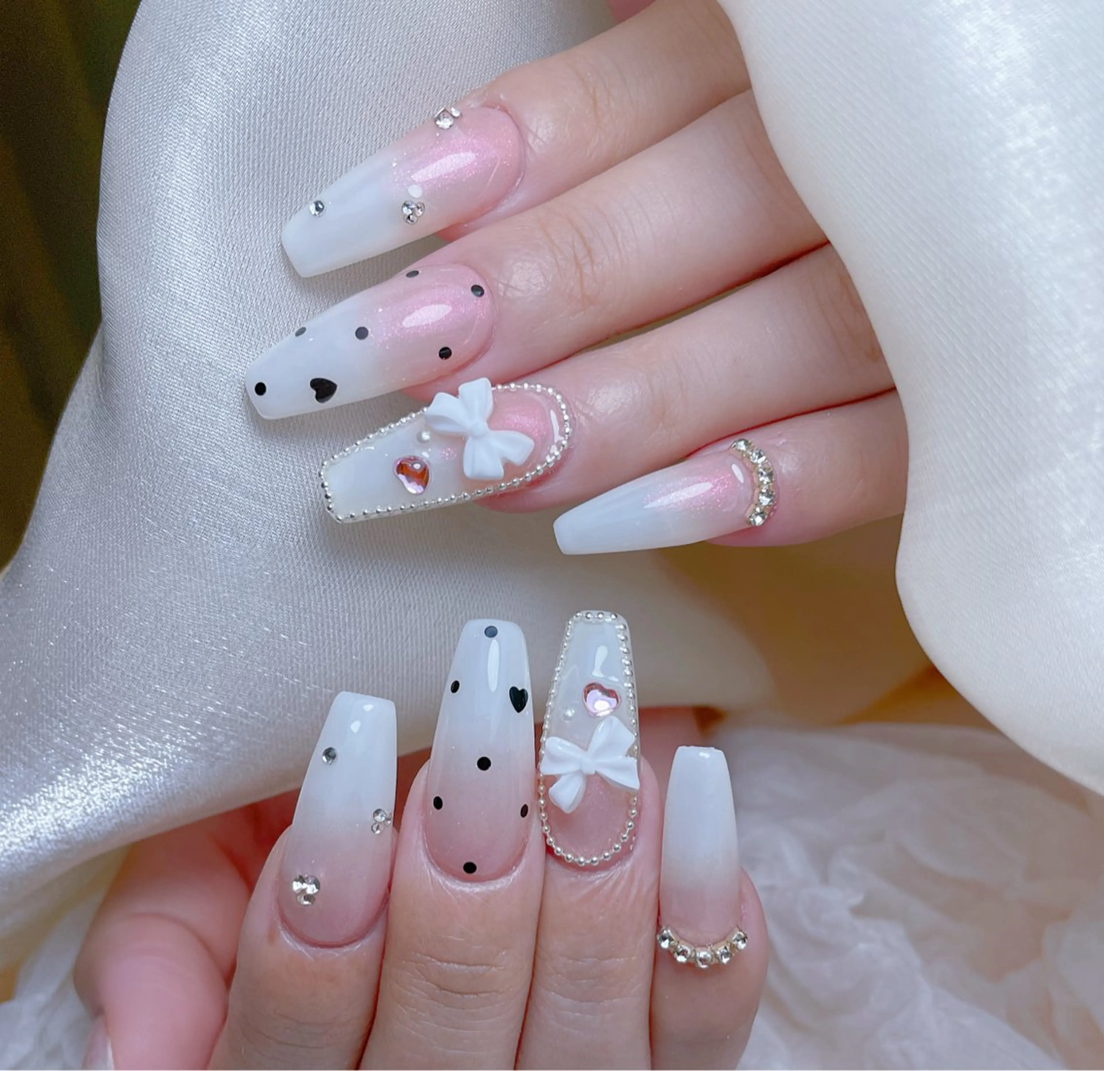ネイル ジェルネイル ロングネイル スカルプネイル ネイルチップ ハンドネイル 💅ネイル✨ プリンセスのネイルデザイン
