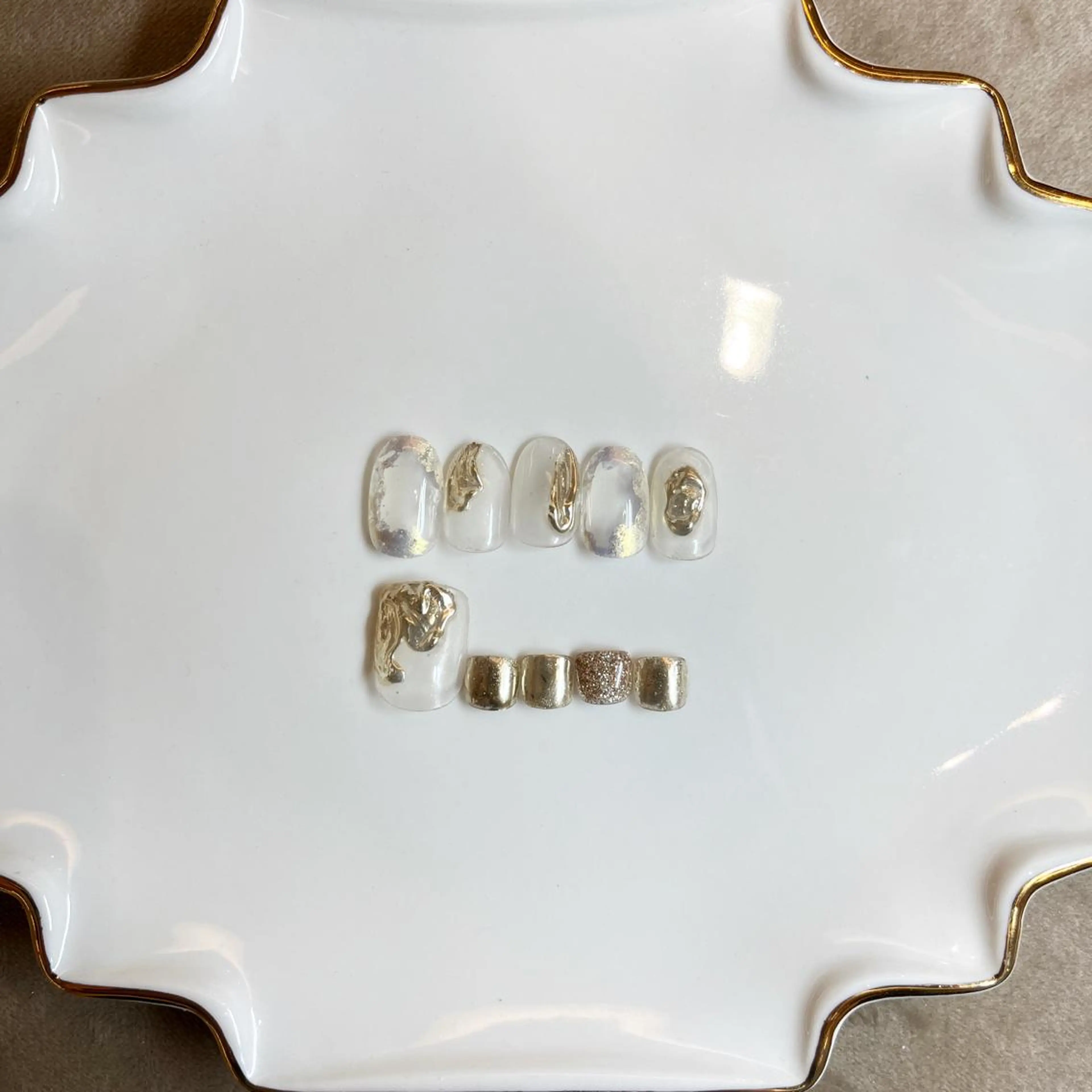 ネイル フットネイル シンプルネイル フリーランス¨̮⃝ ネイリストOKADAのネイルデザイン