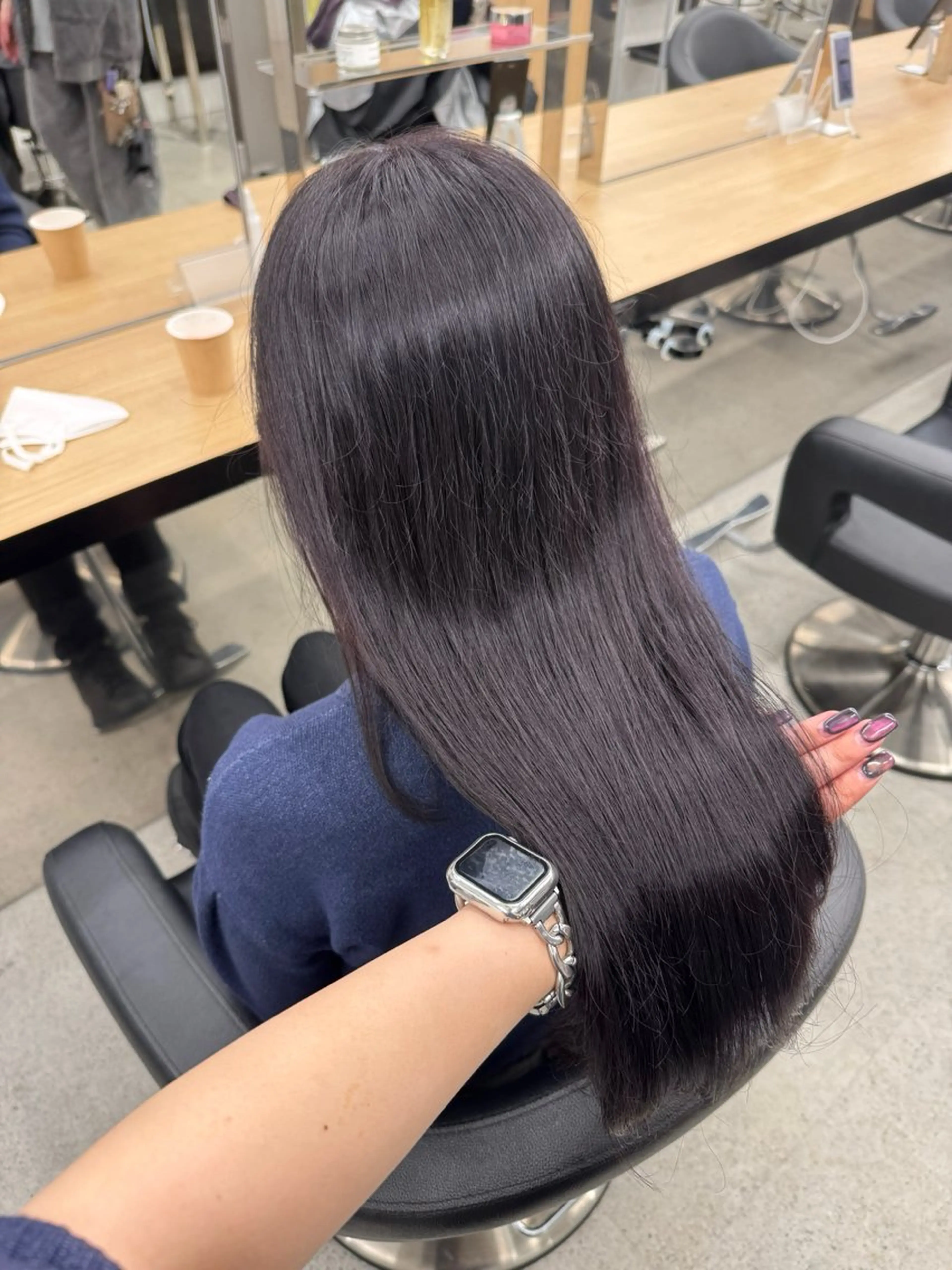 ロング カラー 暗髪🩶ラベンダー/ ブルー/ユウナ🤍のヘアスタイル