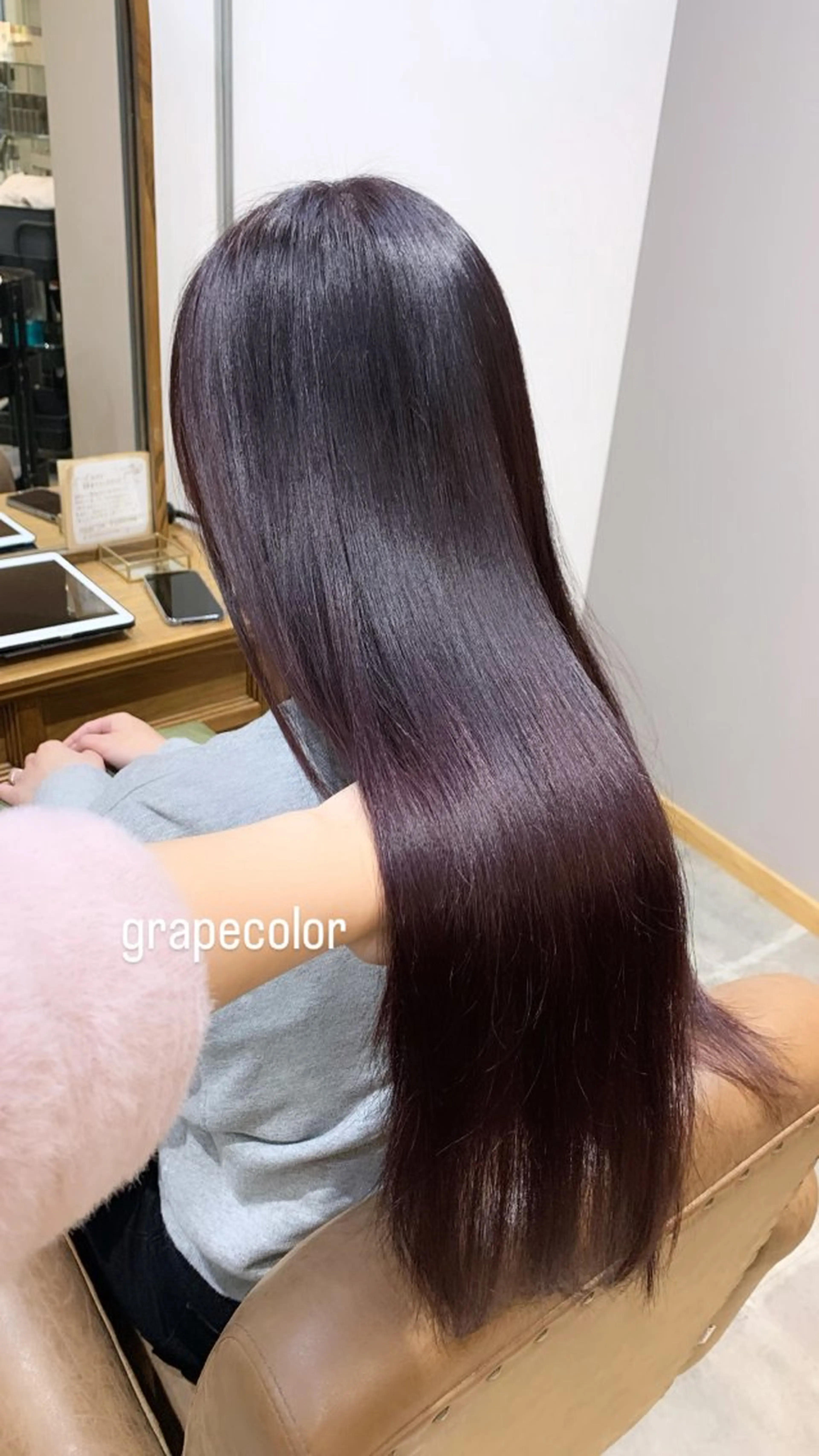 ロング カラー ラベンダーカラー 鍋嶋 涼香のヘアスタイル