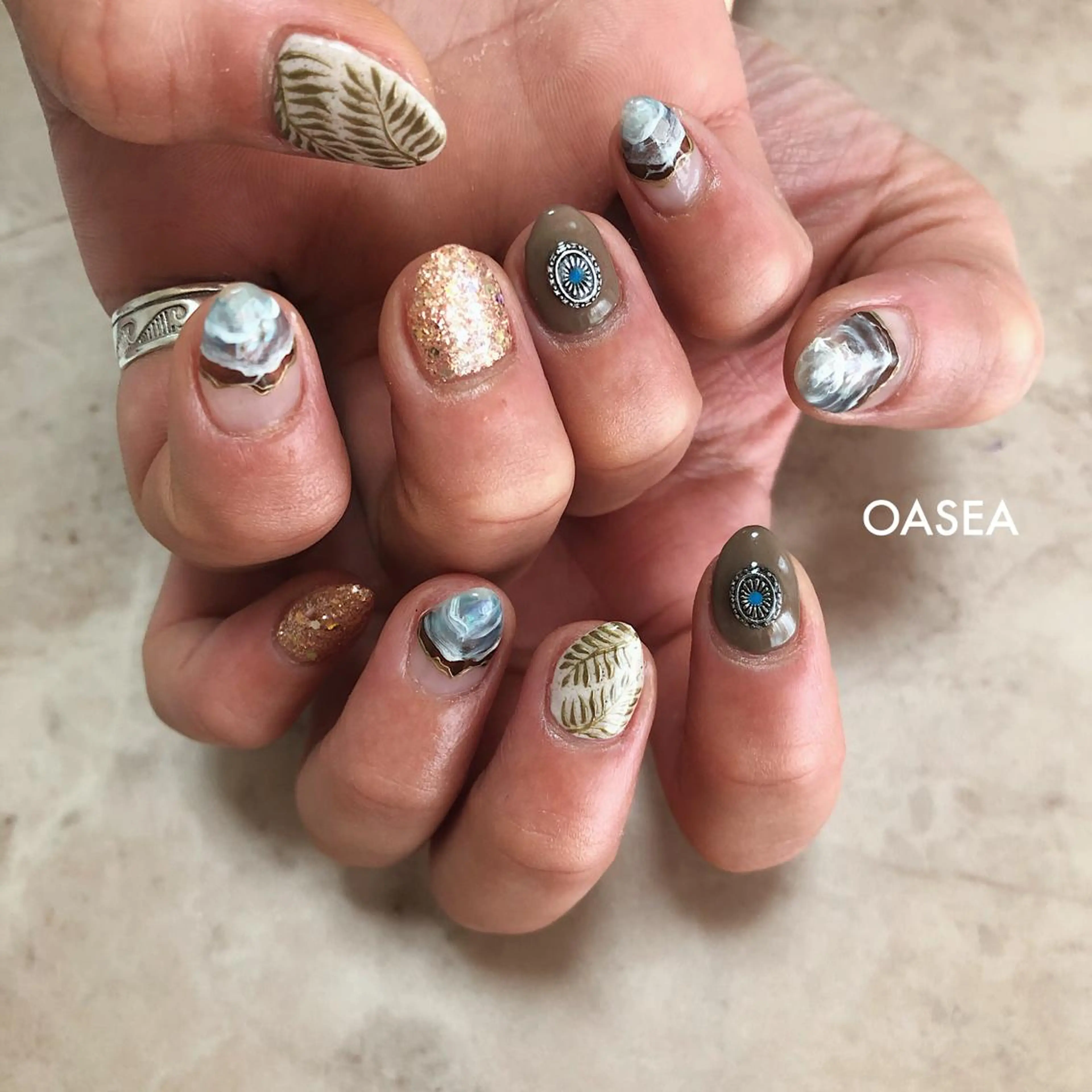 ネイル ハンドネイル 🌞💜 KAORI 🌴のネイルデザイン