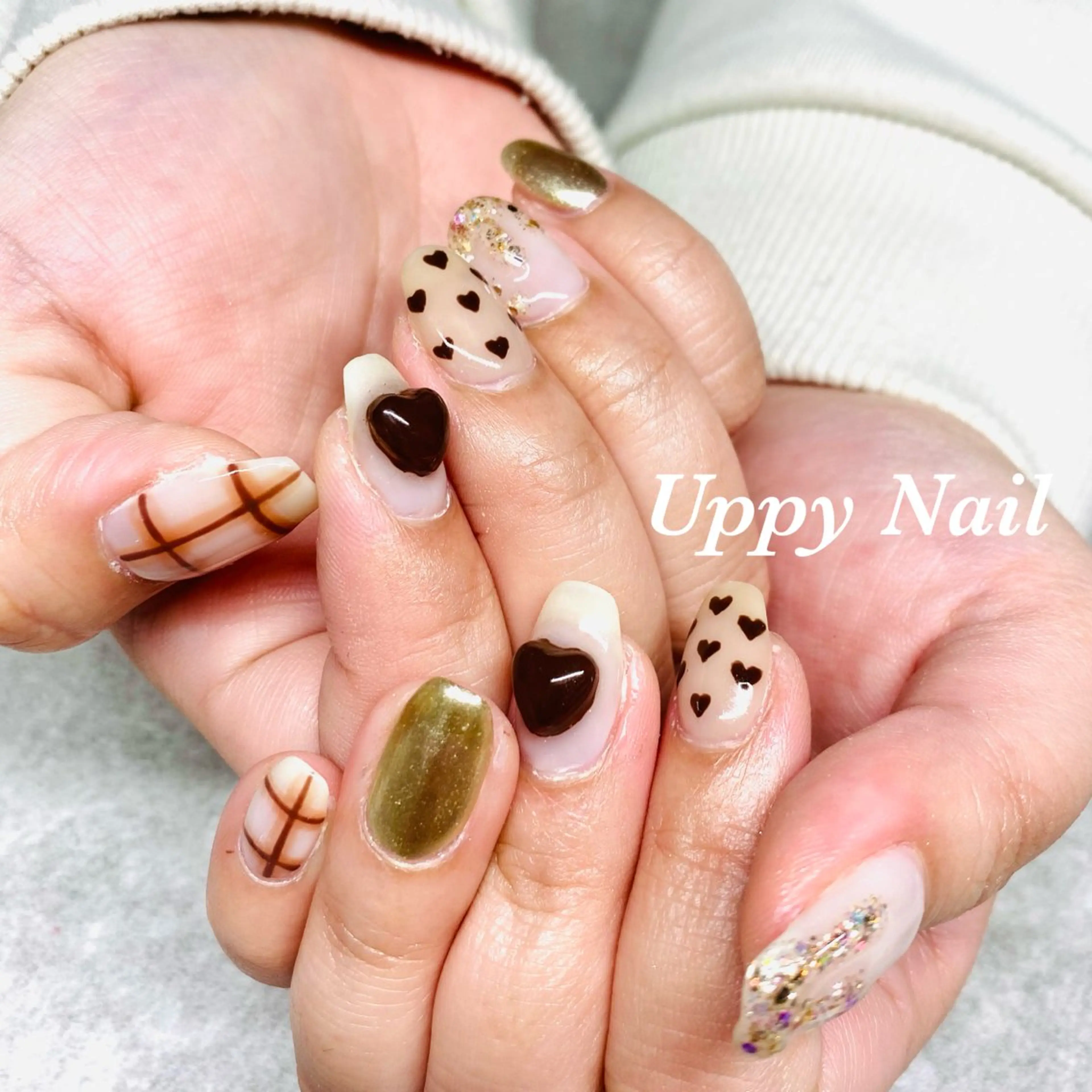 ネイル バレンタイン ハンドネイル Uppy Nail ukyoのネイルデザイン