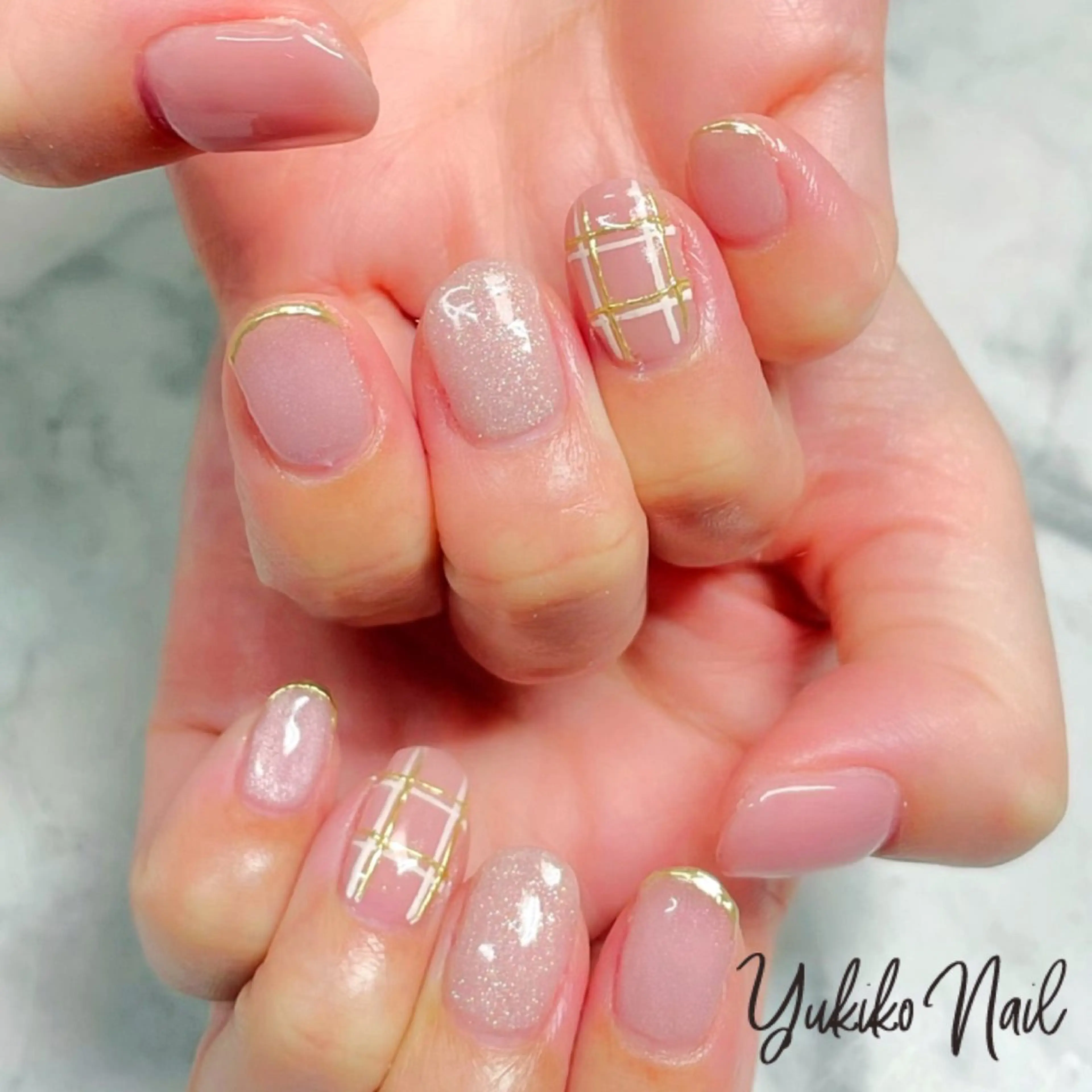 ネイル ミラーネイル オフィスネイル ピンク ハンドネイル ユキコ ネイルのネイルデザイン