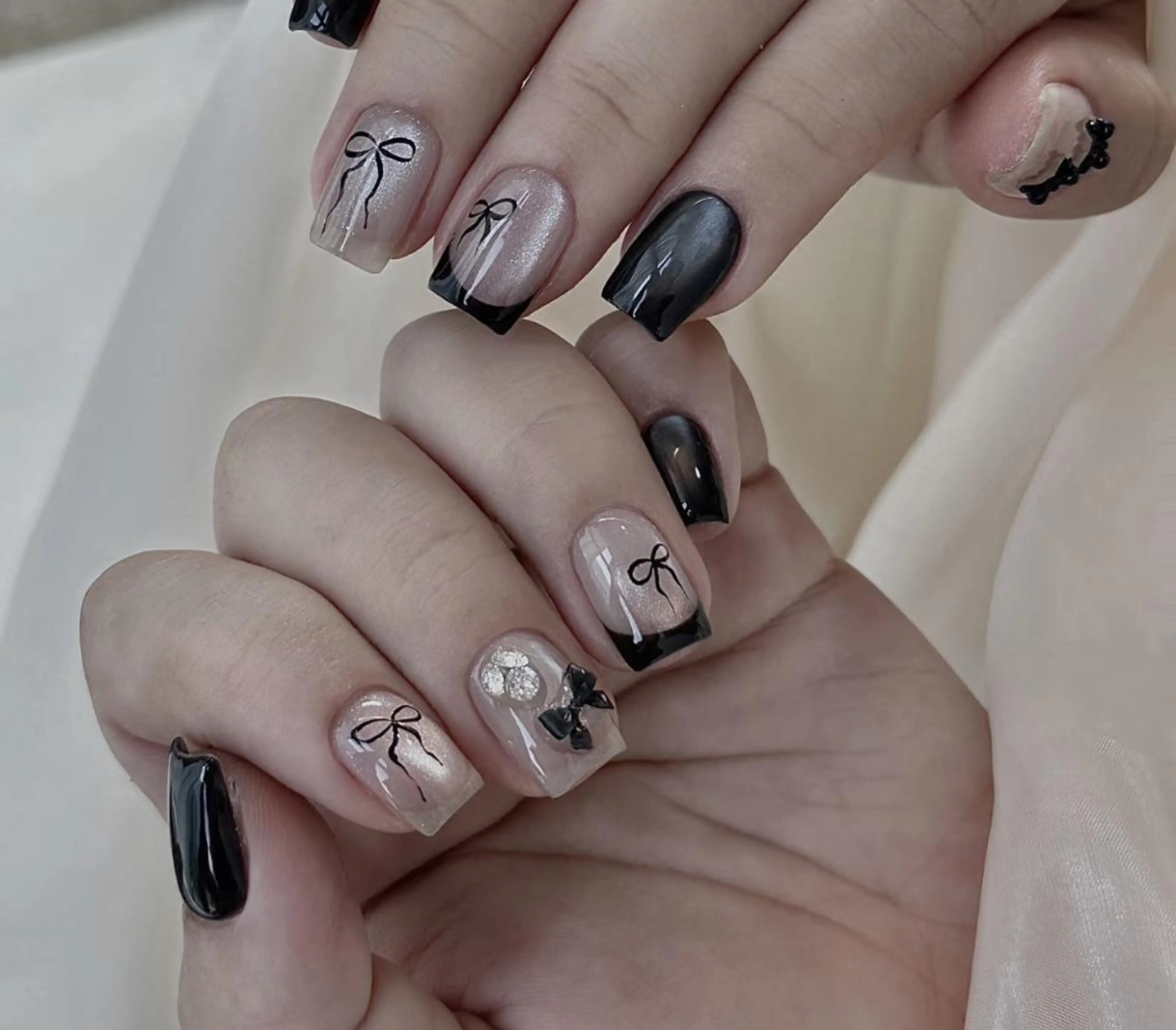 ネイル ハンドネイル 🎀 KiKi_nailのネイルデザイン