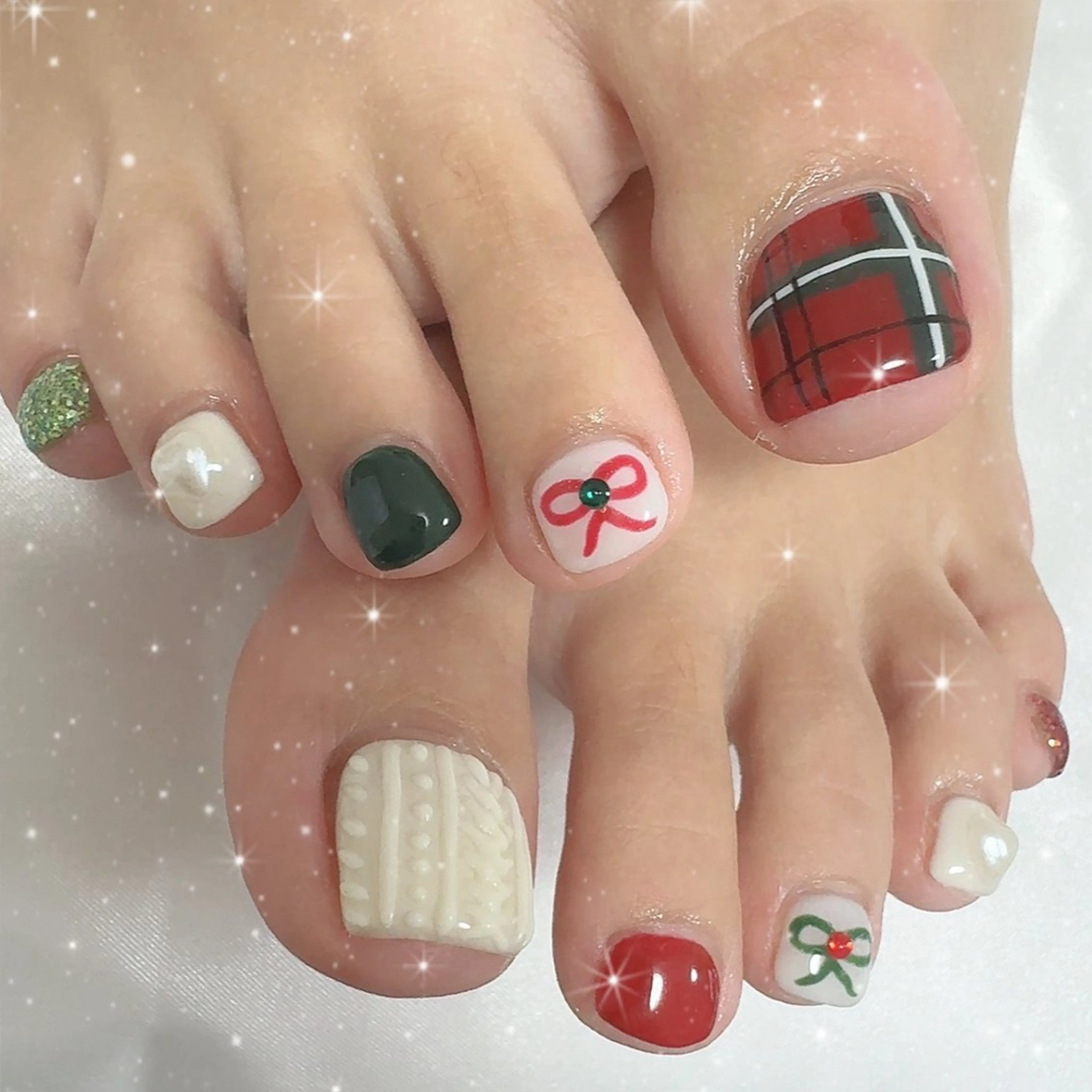 ネイル ハンドネイル フットネイル Best Nail NANA🤍のネイルデザイン