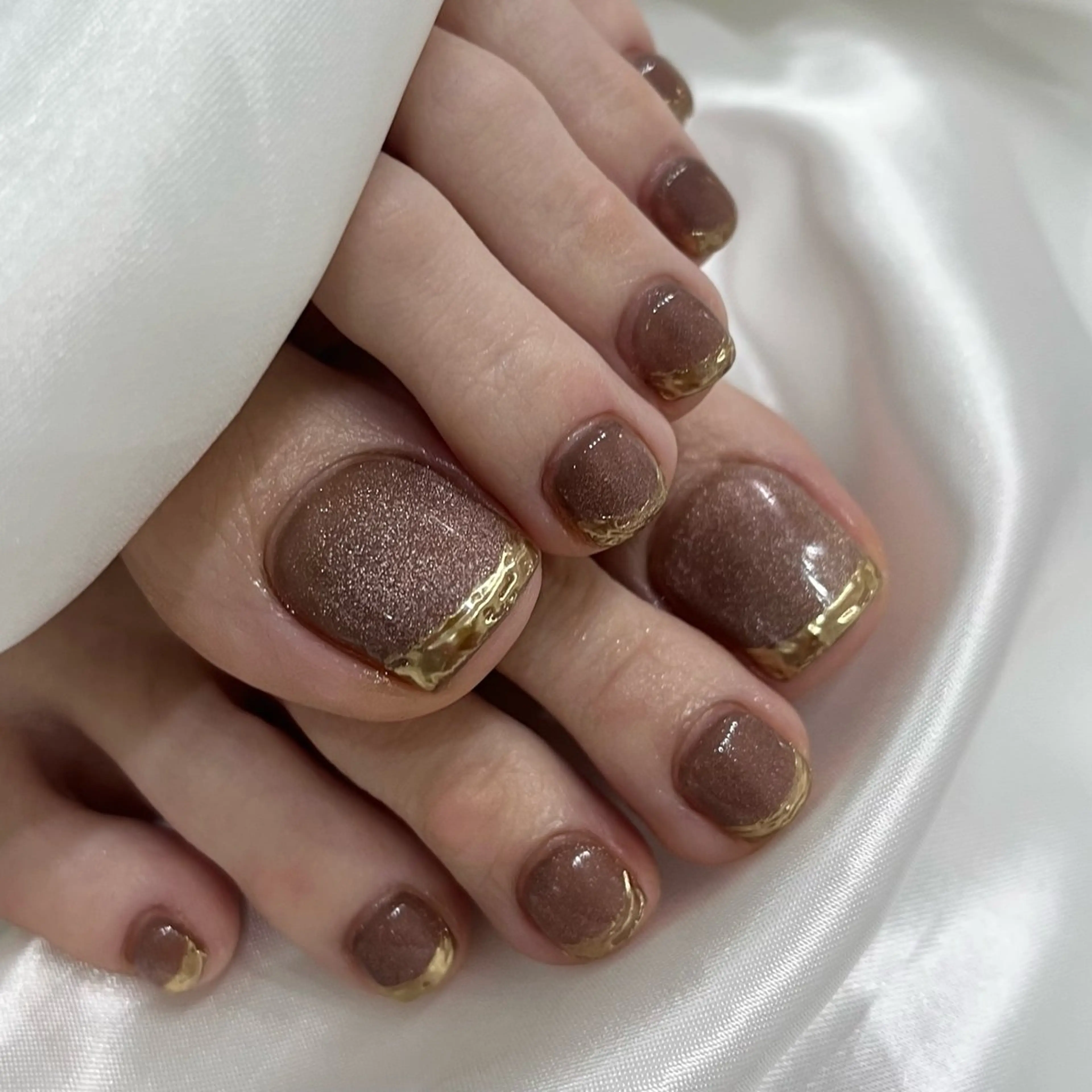 ネイル フットネイル フレンチネイル マグネットネイル ミラーネイル フットネイル ballie／小野原 なつみのネイルデザイン