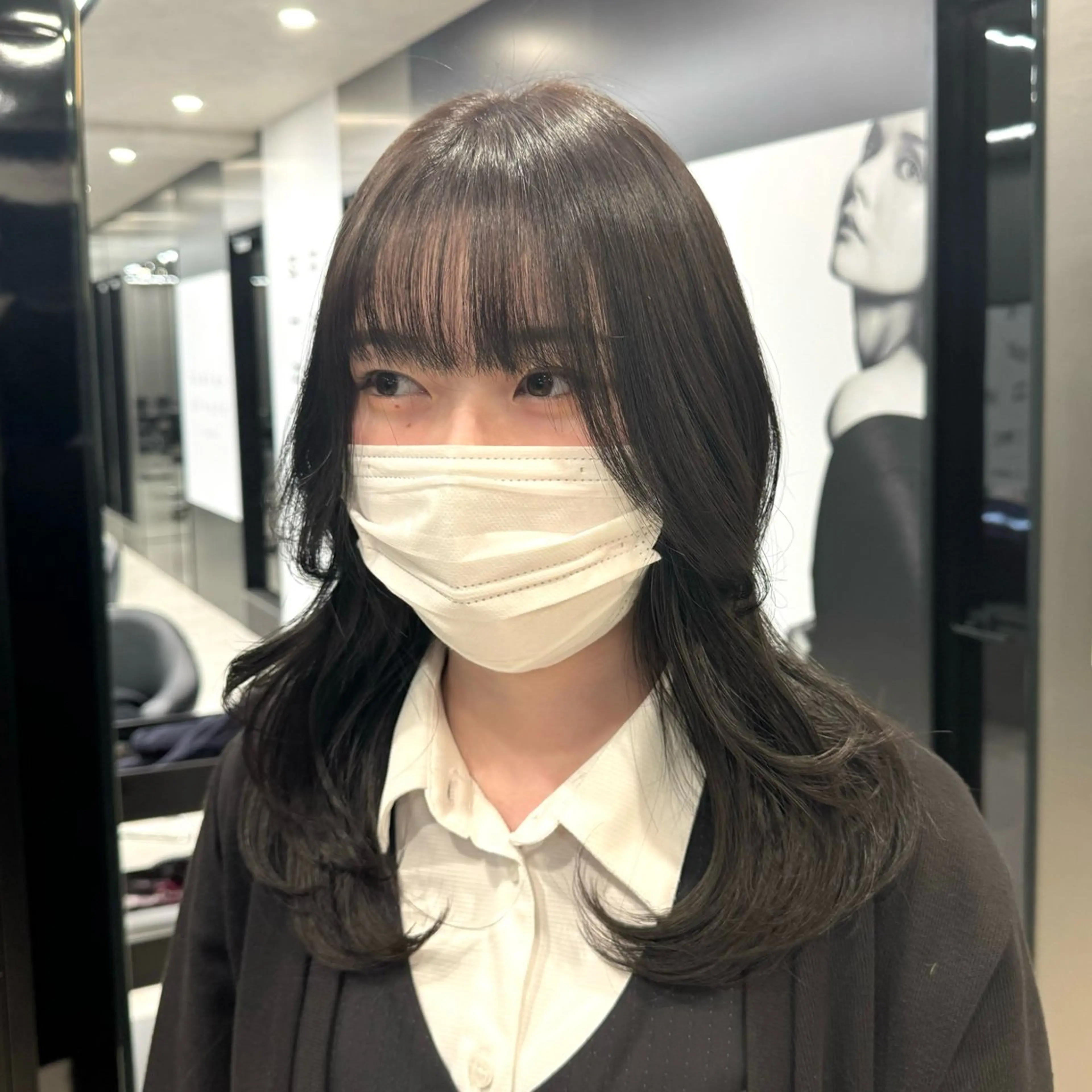 ロング カラー ブリーチ ブラウンカラー 透明感カラー グレージュ ブリーチなしカラー ヘアカラー トリートメント 新宿/顔周りカット/ レイヤー/がっきーのヘアスタイル