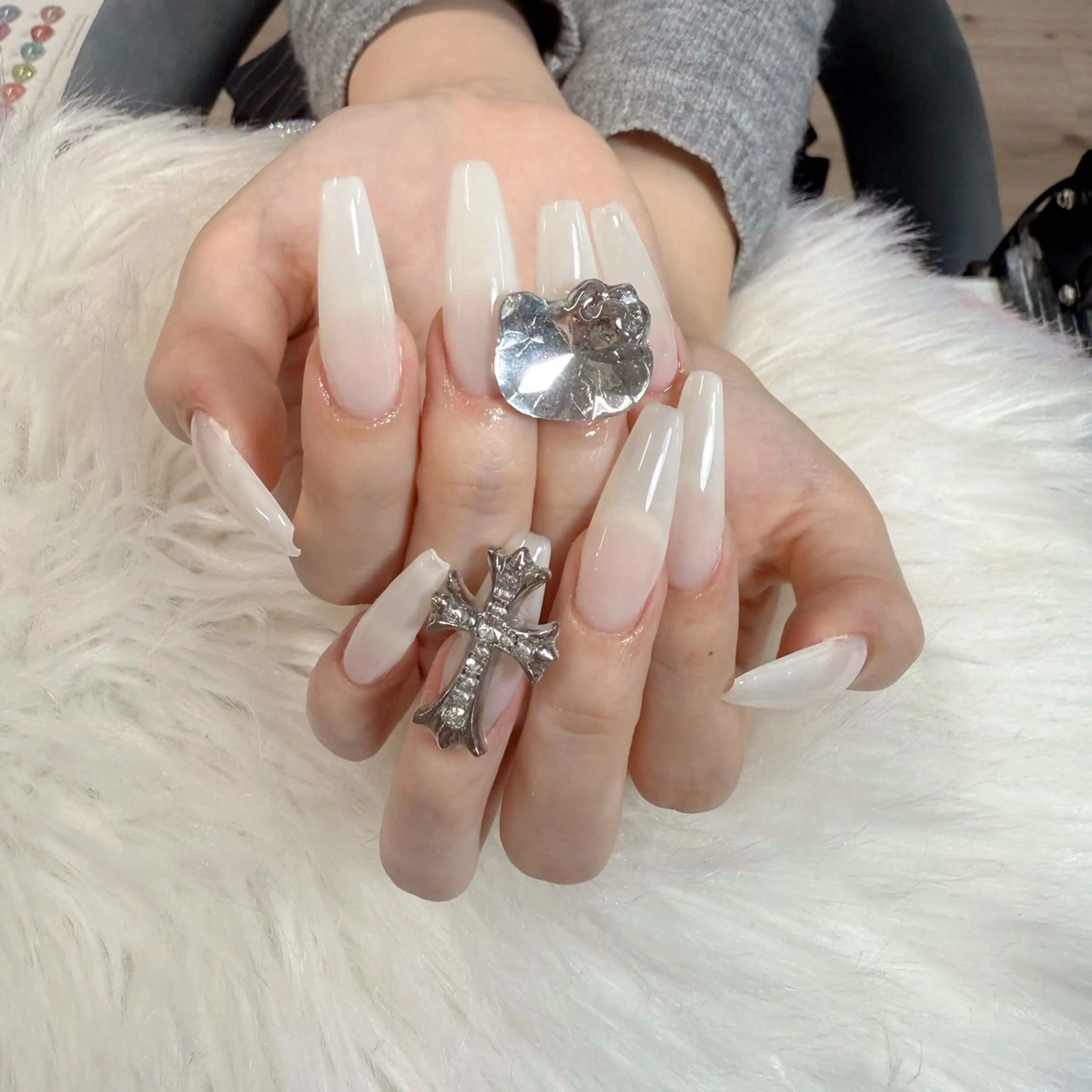 ネイル ハンドネイル 🧸yuki🍯 パラジェル取扱店🐝のネイルデザイン