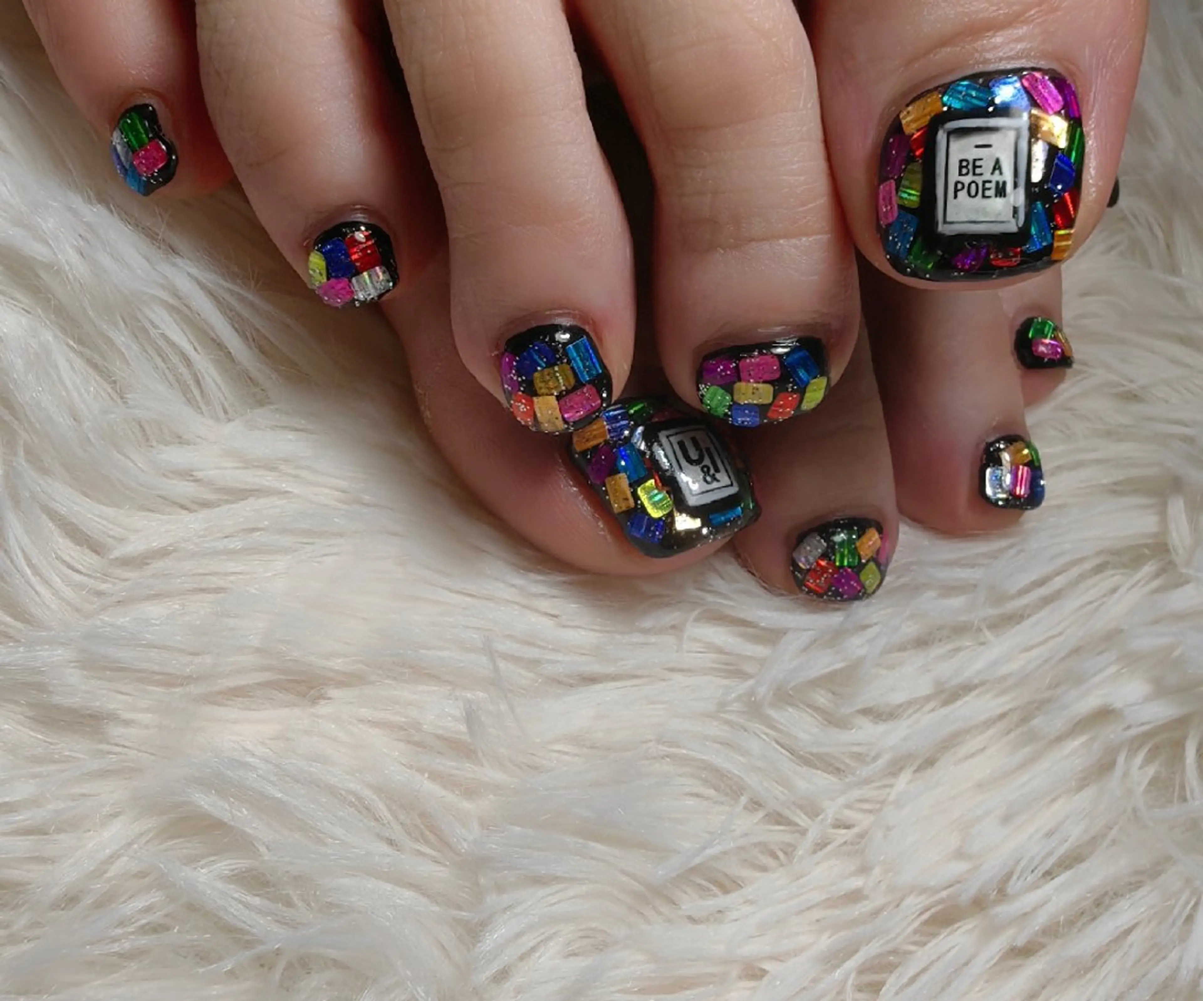 ネイル ホログラムネイル フットネイル reve あやののネイルデザイン