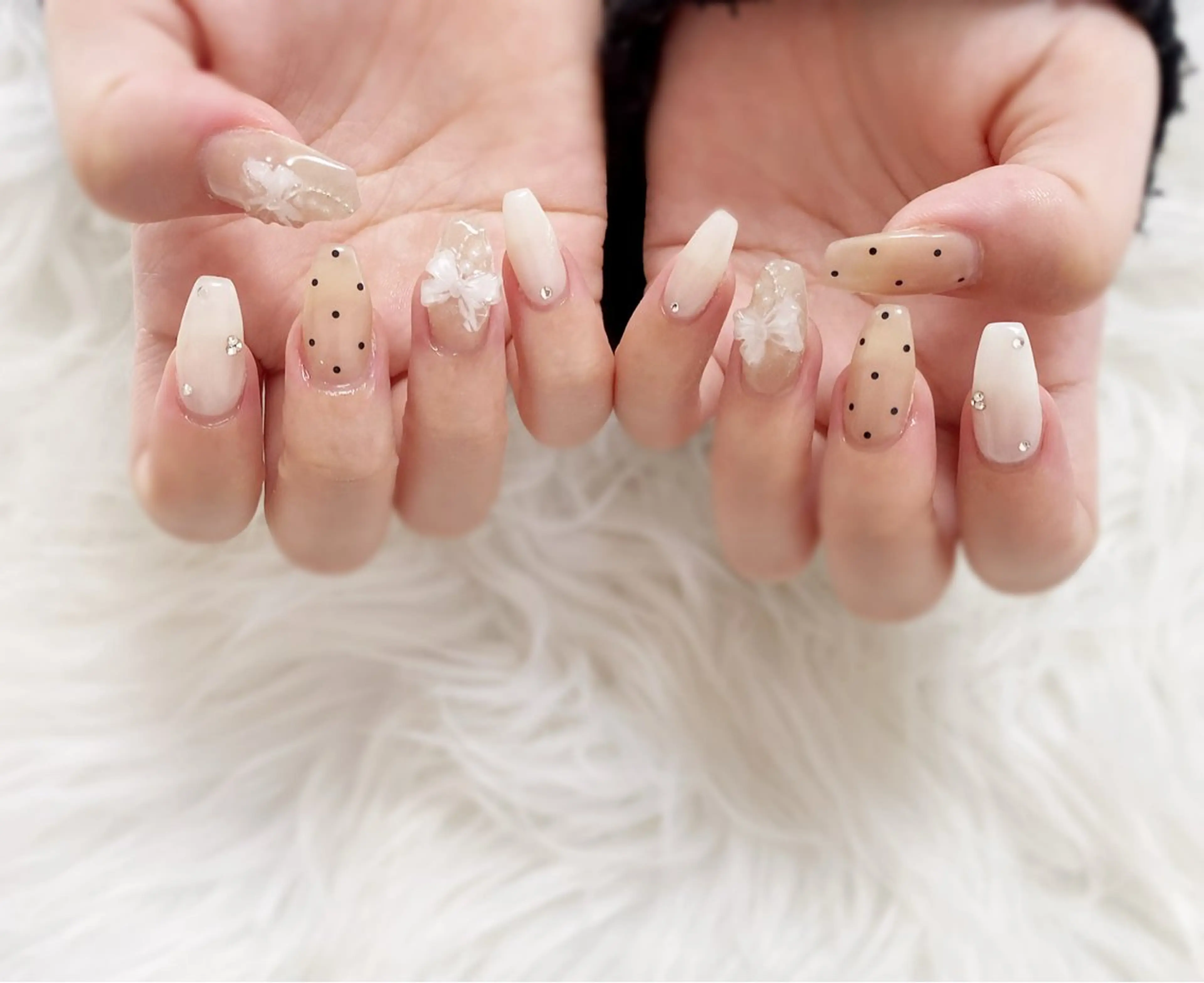 ネイル ESPOIR Ｎのネイルデザイン