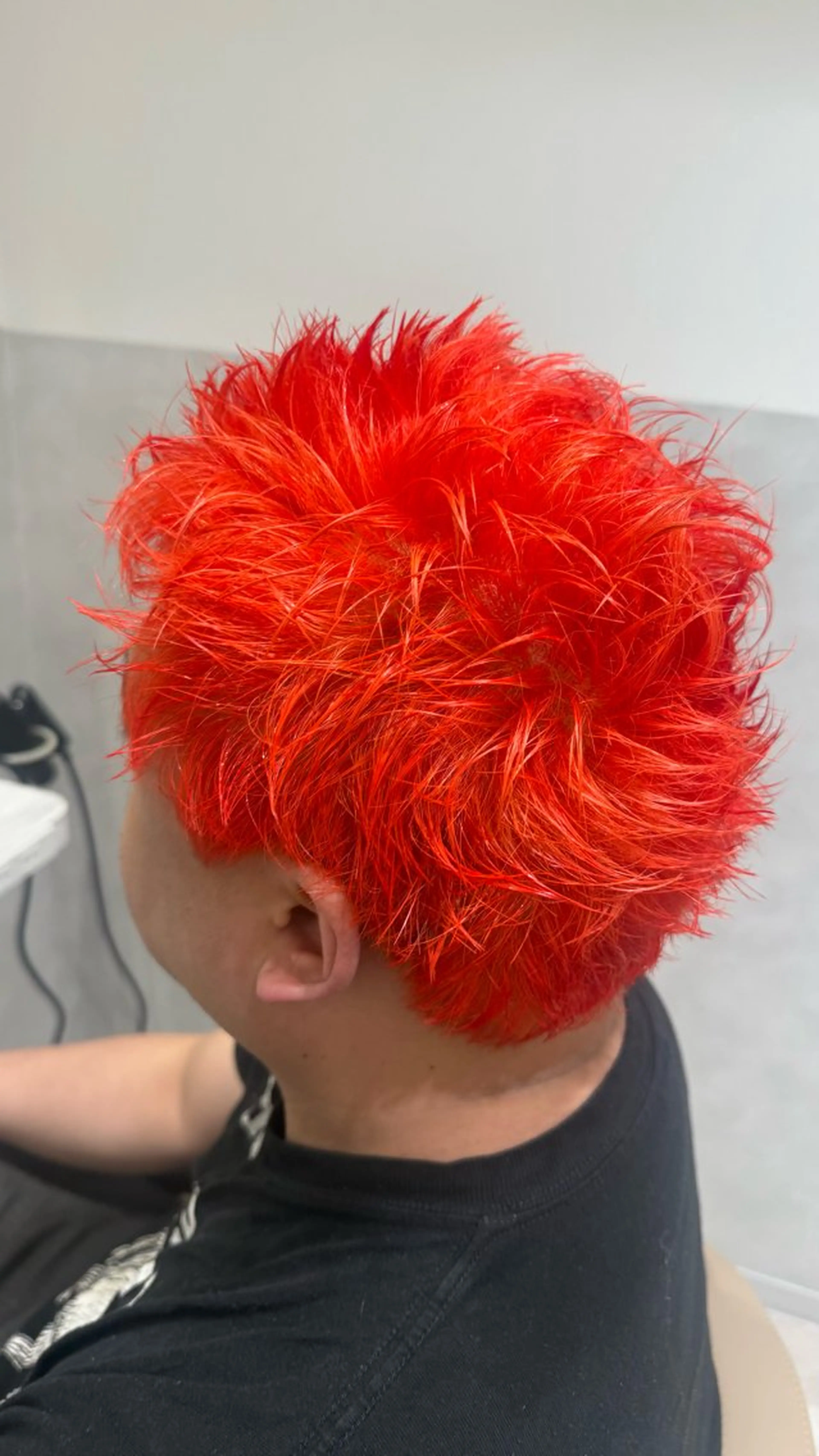 ショート カラー メンズ オレンジ カット ヘアカラー 🌼デザインカラー 🌼kumicoのヘアスタイル