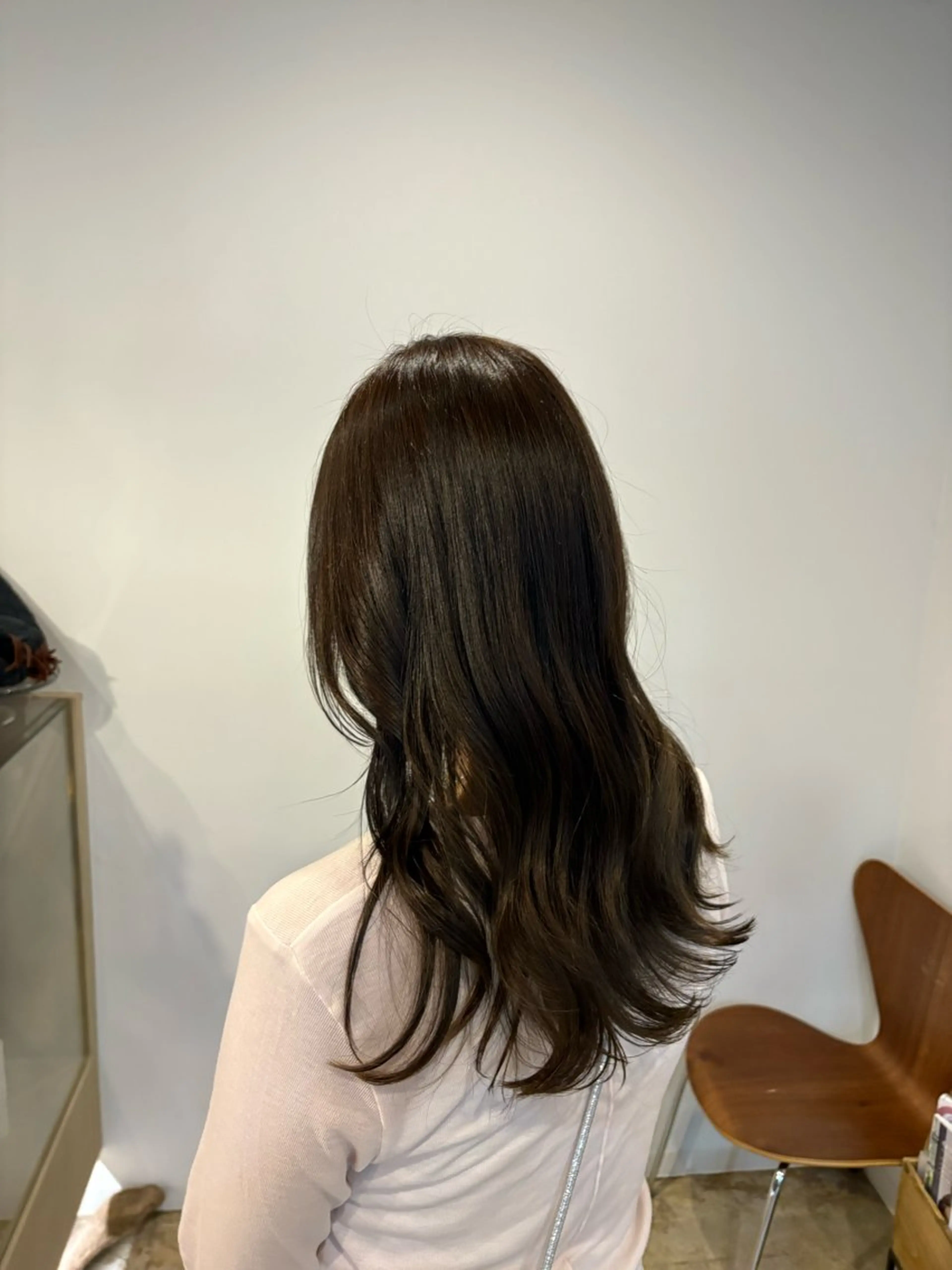 ミディアム アッシュ アッシュブラウン ヘアカラー 似合わせカラー🪽 /saraのヘアスタイル