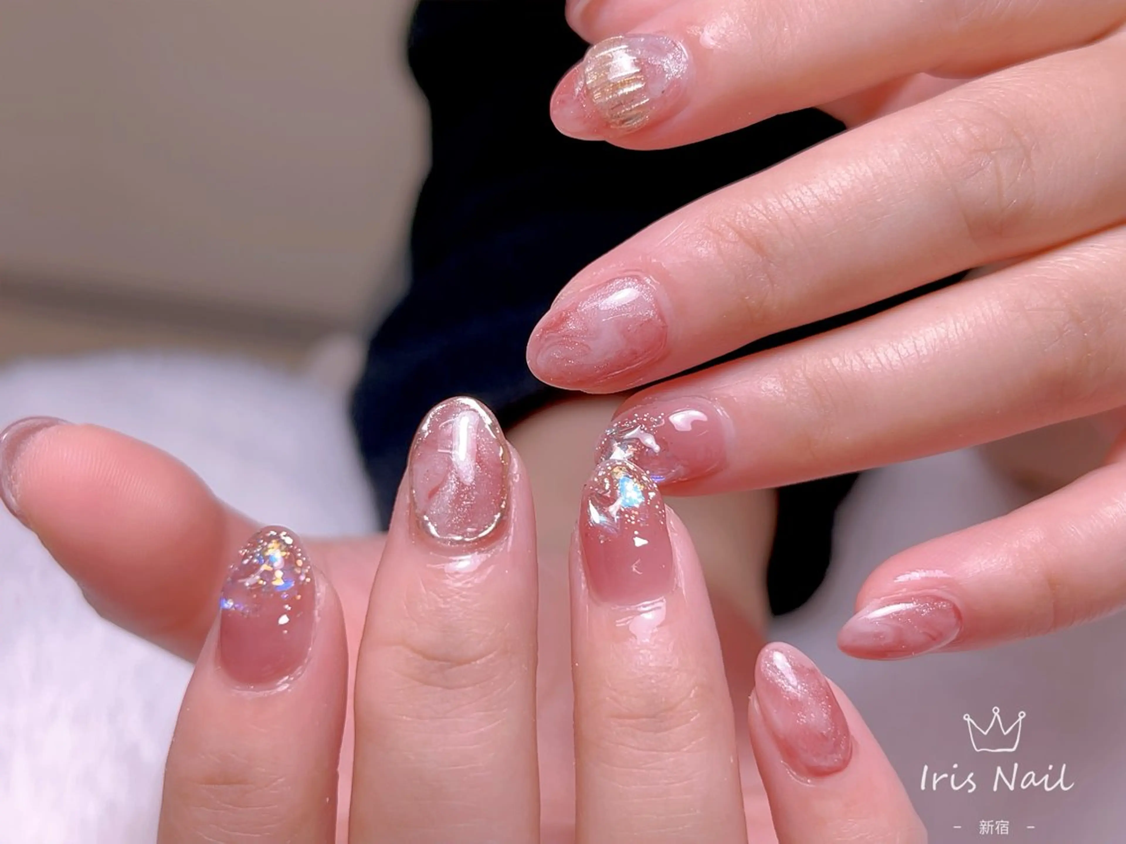 ネイル フレンチネイル ジェルネイル グラデーション 韓国ネイル マグネットネイル ハンドネイル 【長さ出し】 IRIS NAILのネイルデザイン