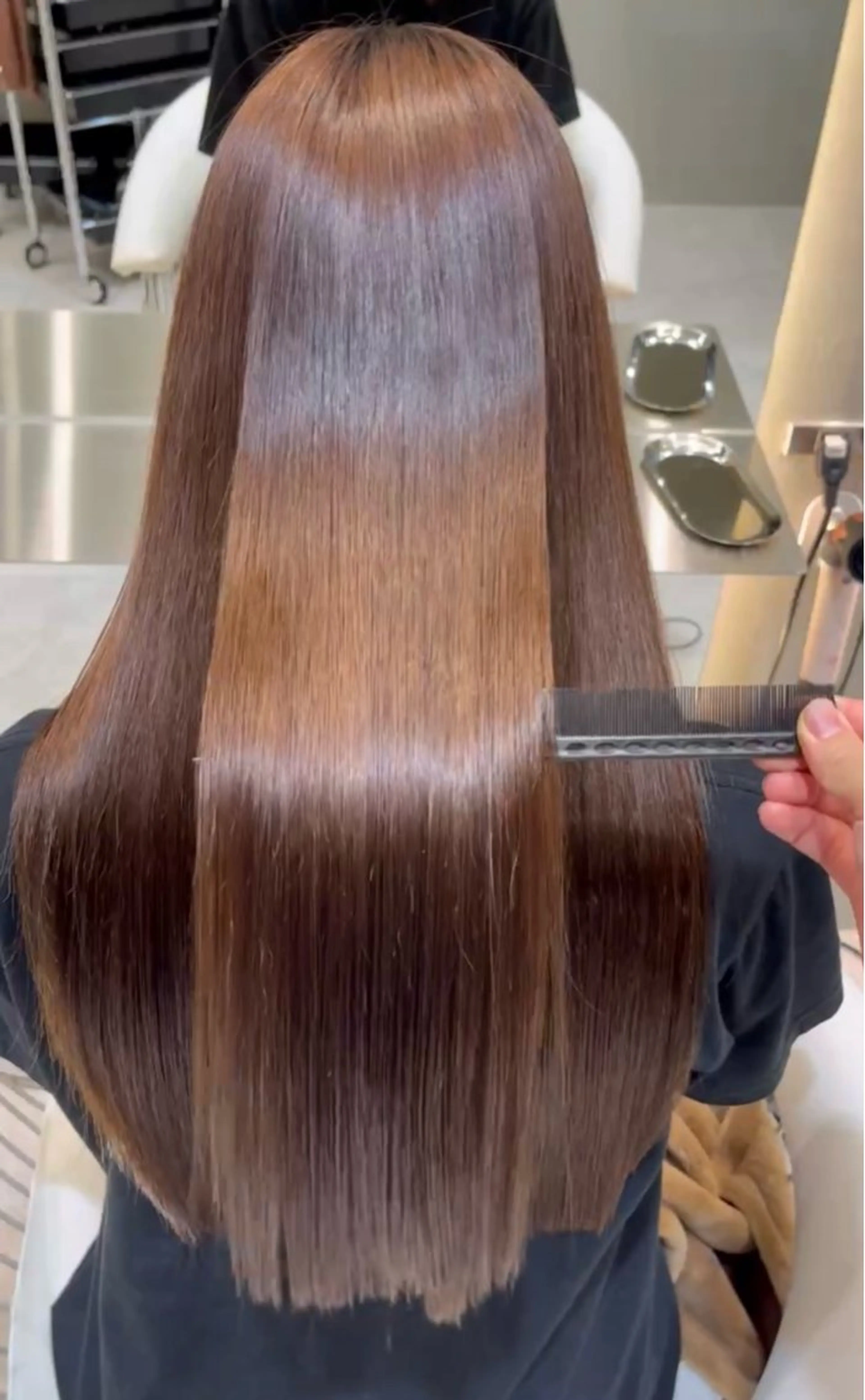 ロング カラー 八幡 空乃のヘアスタイル