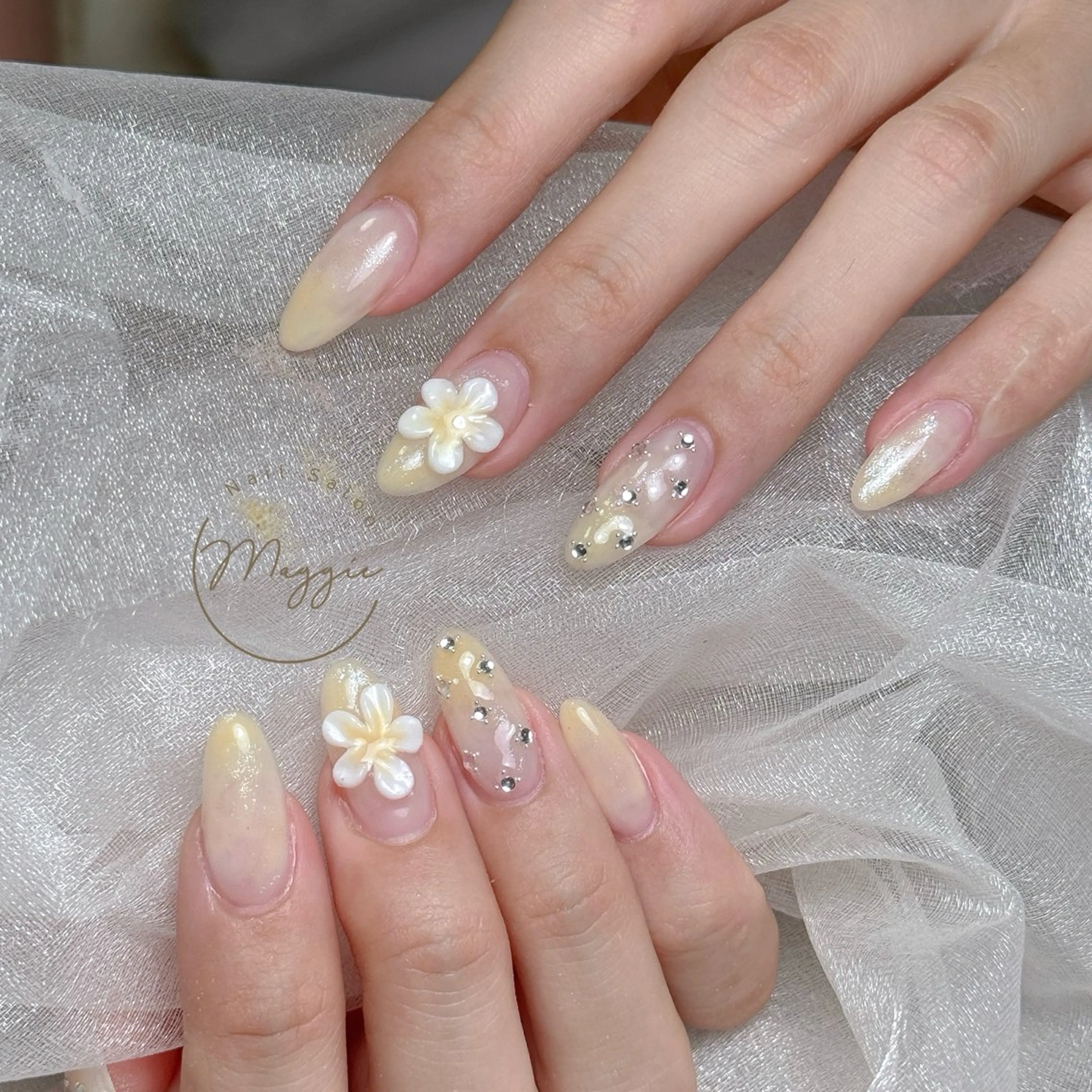 ネイル Maggie Nail🦩のネイルデザイン