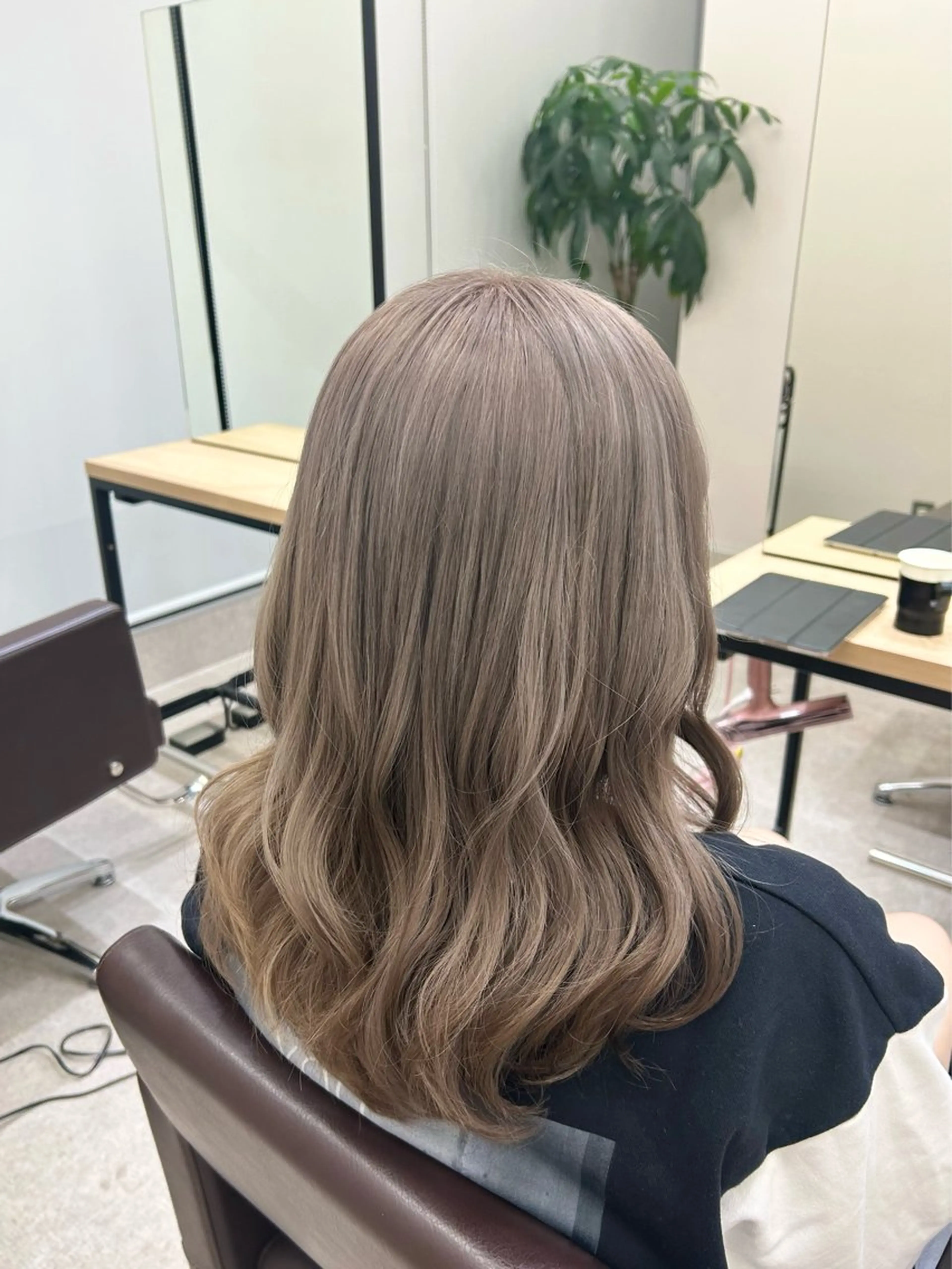 ミディアム カラー グレージュ ミルクティーグレージュ ヘアカラー トリートメント 透明感/ダブルカラー /🌸ERI🌸のヘアスタイル