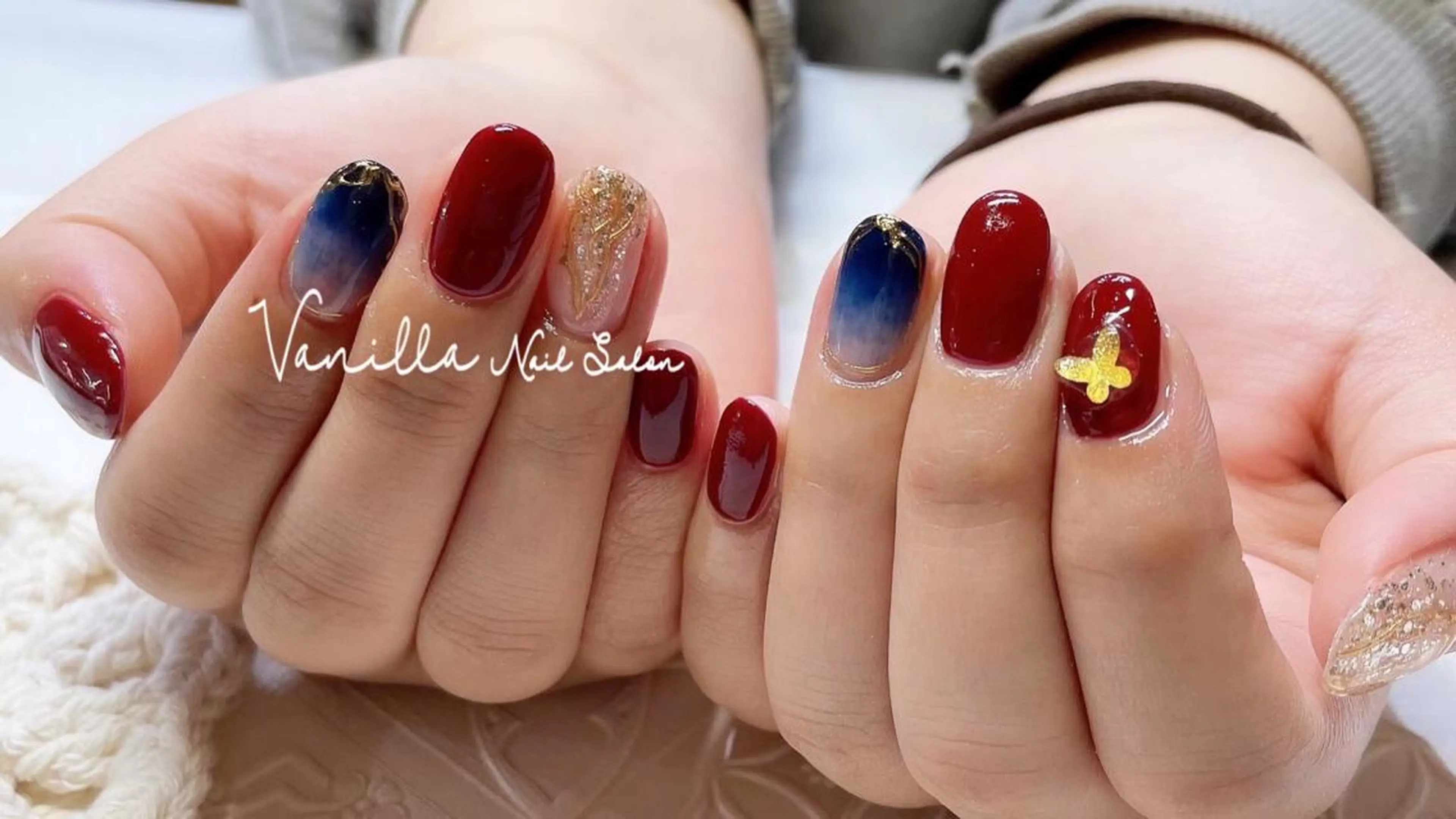 ネイル ストーンネイル ハンドネイル Vanilla nail salonのネイルデザイン