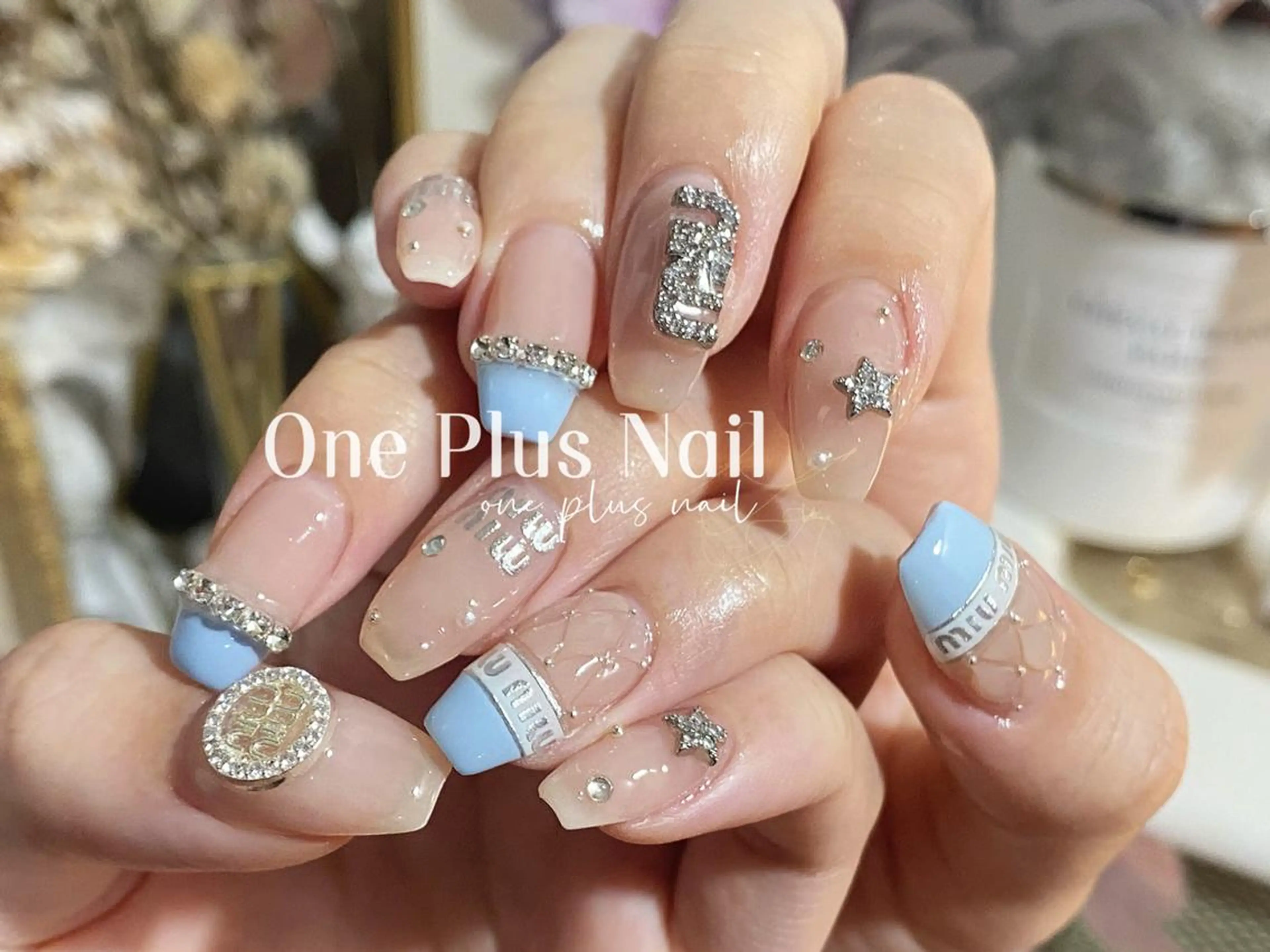 ネイル オーロラネイル 長さ出し フットネイル フレンチネイル ジェルネイル One Plus Nail Salonのネイルデザイン