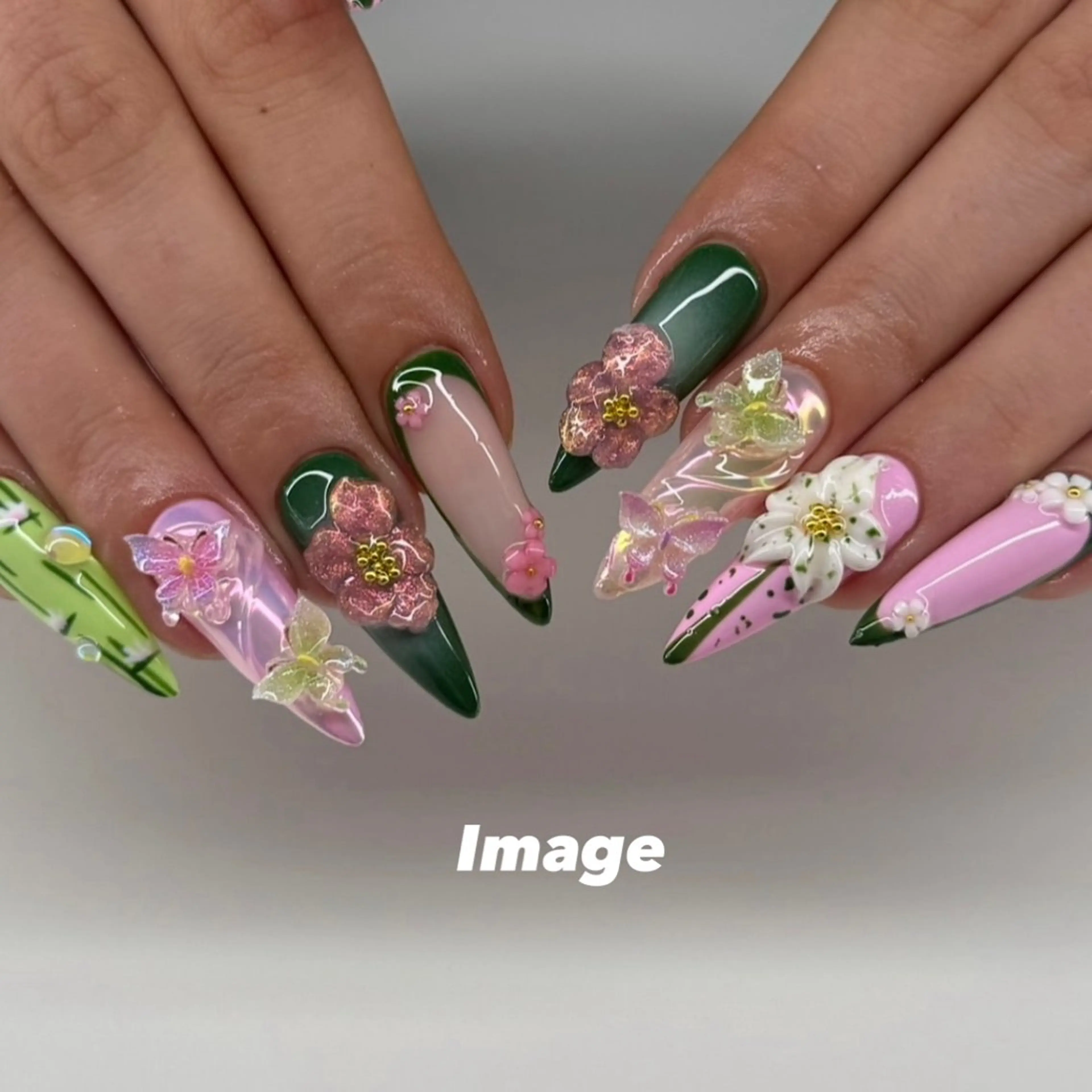 ネイル ロングネイル Nail salon Euphoriaのネイルデザイン