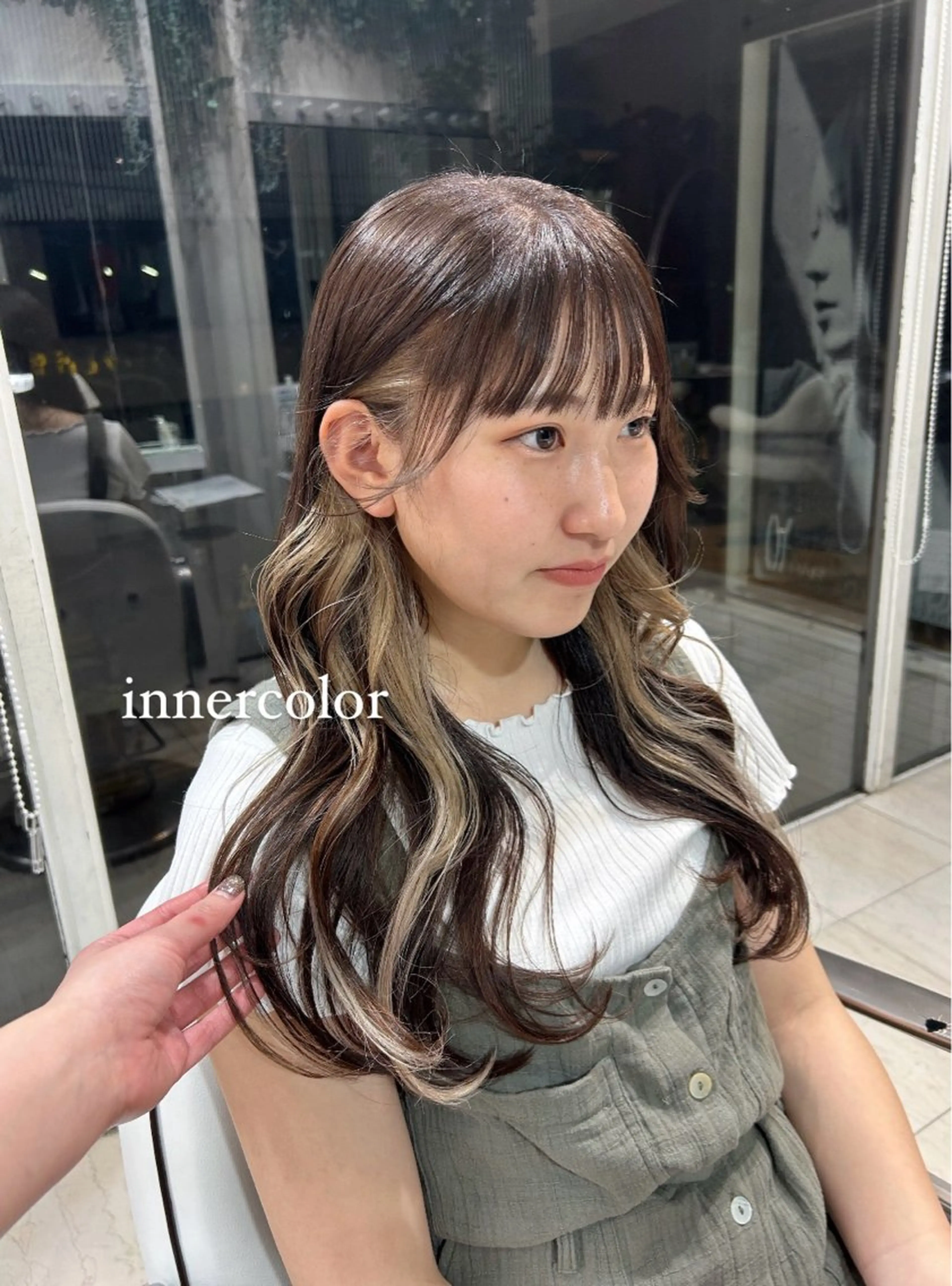 ロング カラー インナーカラー ヘアカラー ありむらもえ/ 透明感カラーのヘアスタイル