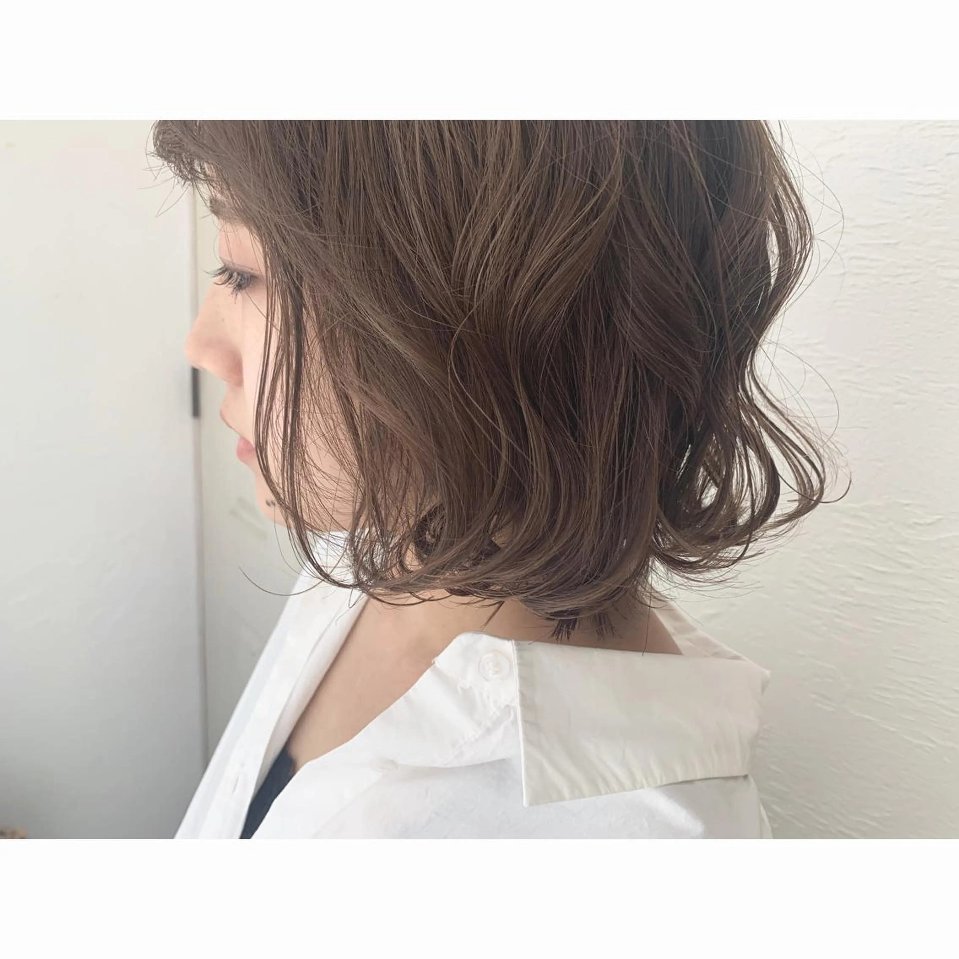ミディアム カラー カット ヘアカラー fio マナミのヘアスタイル
