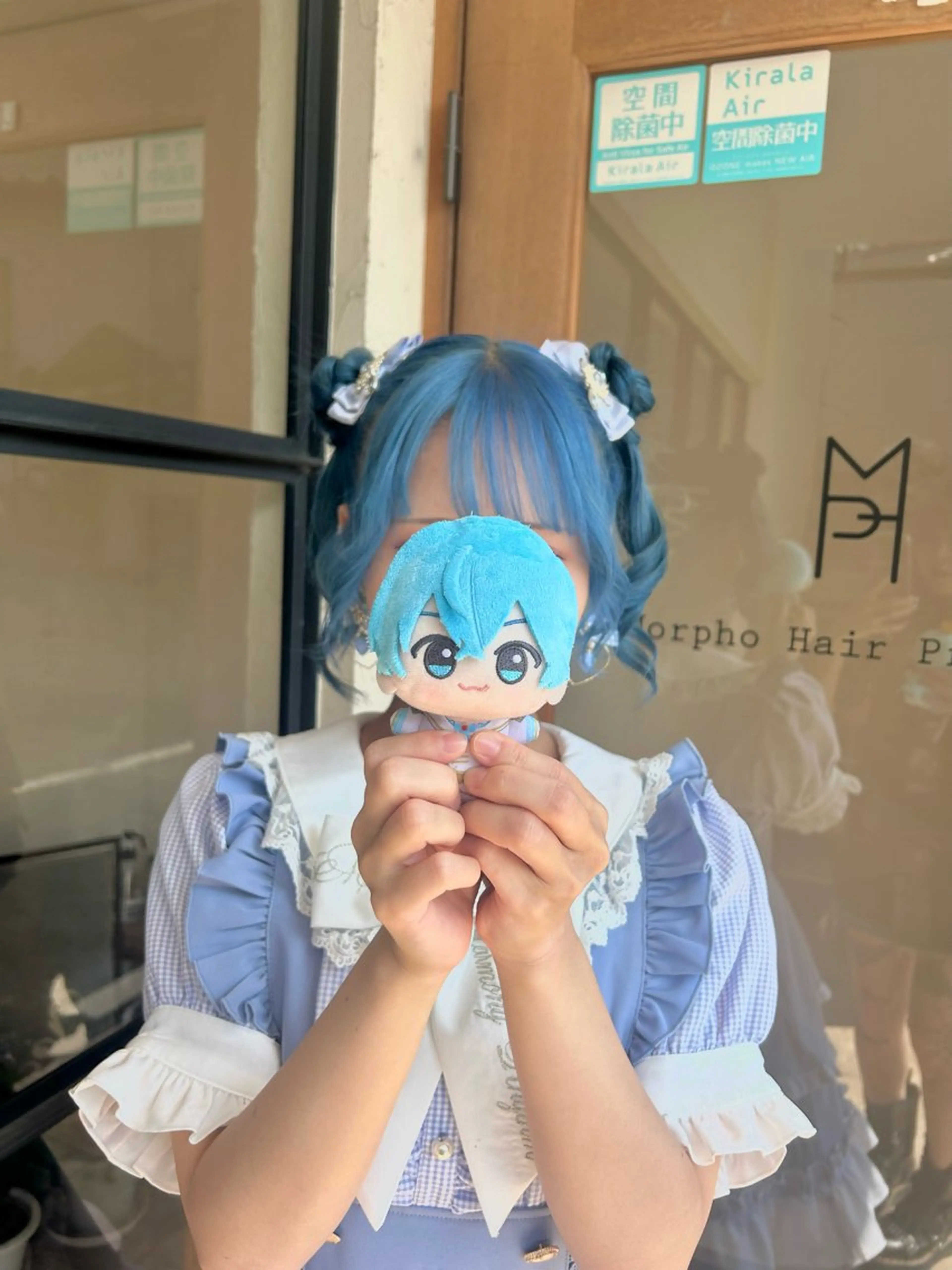 ロング カラー ヘアアレンジ ブリーチ ブルーカラー ダブルカラー カット ヘアカラー 井上 花音のヘアスタイル