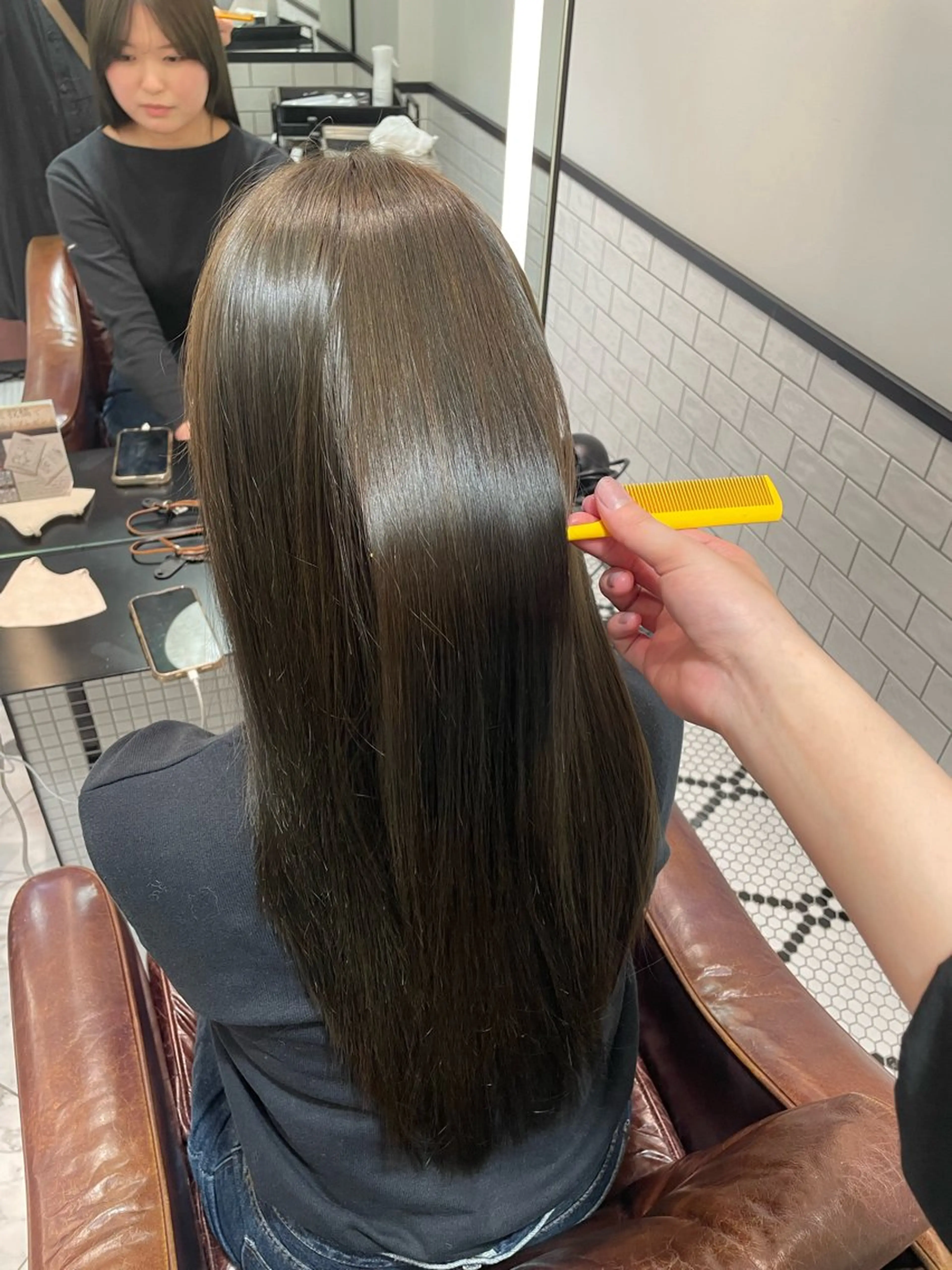 ロング カラー MINX 野村実莉 カット/パーマのヘアスタイル