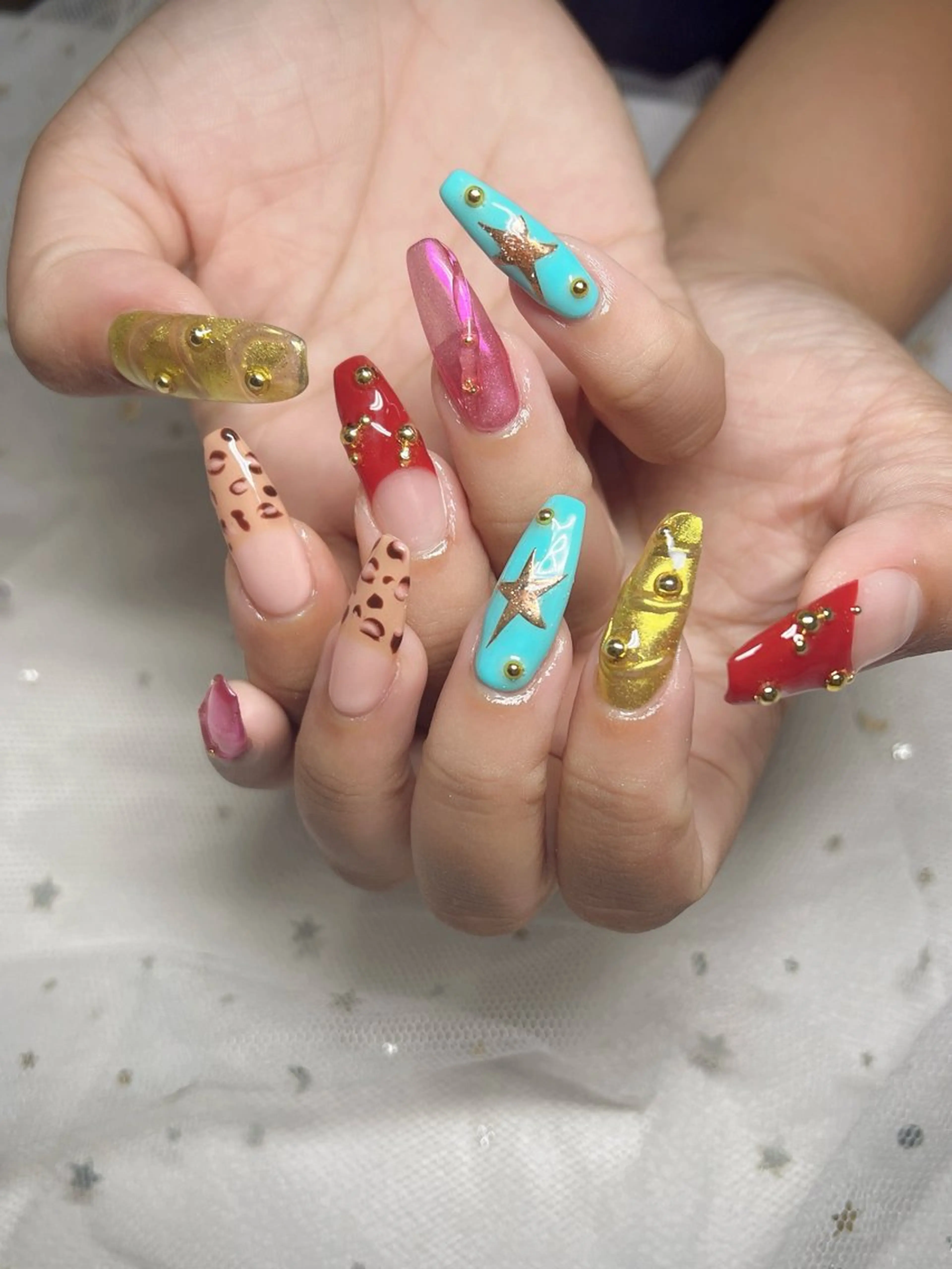 ネイル Rarity ネイルサロンのネイルデザイン