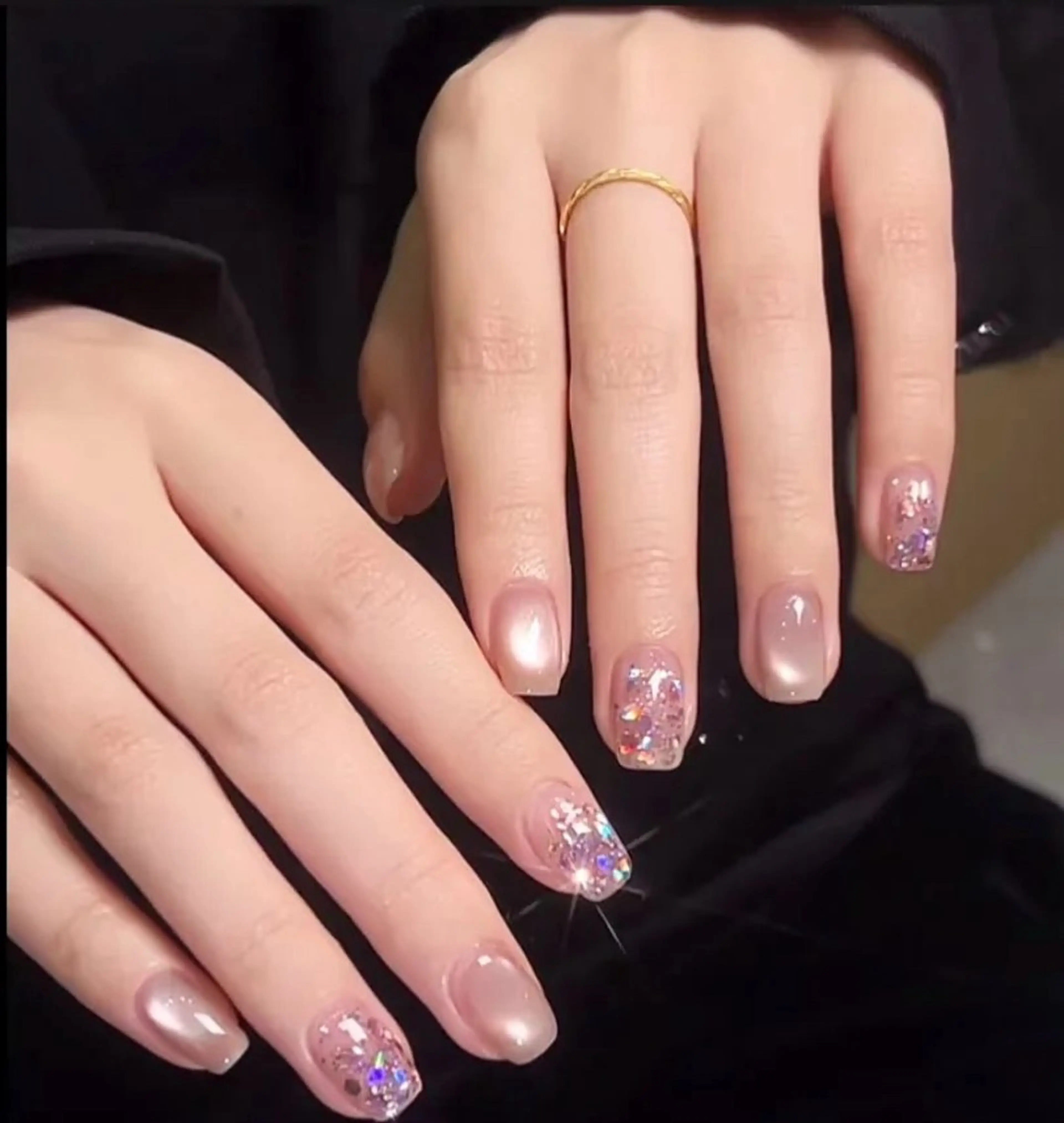 ネイル アートネイル オーロラネイル ガーリー キラキラネイル 韓国ネイル ハンドネイル 日向 あゆみのネイルデザイン