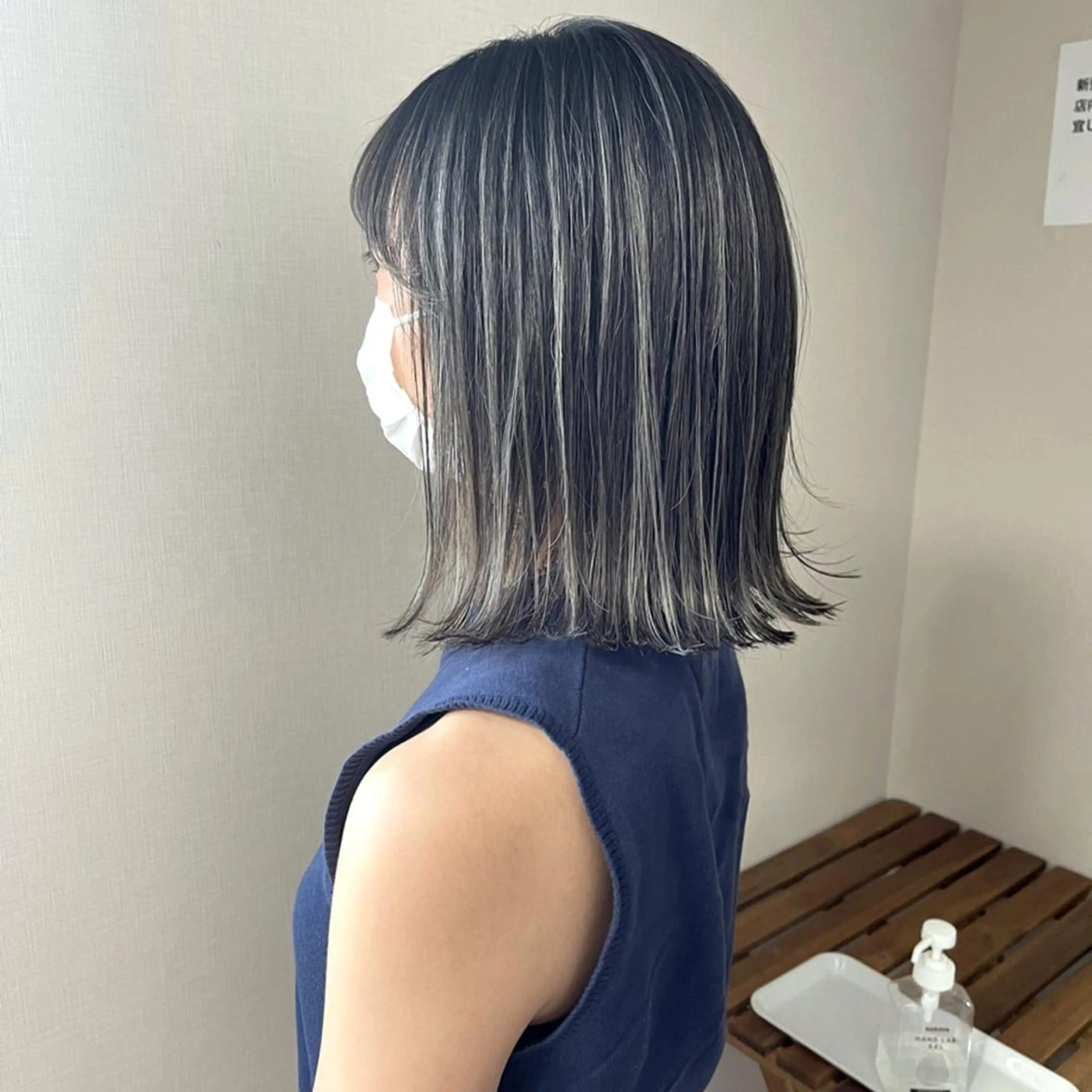 ショート カラー 切りっぱなしボブ ハイライトカラー ボブ ハイライト ヘアカラー PARK by CREAM所属・松井那津子 /ハイライトブリーチのヘアスタイル