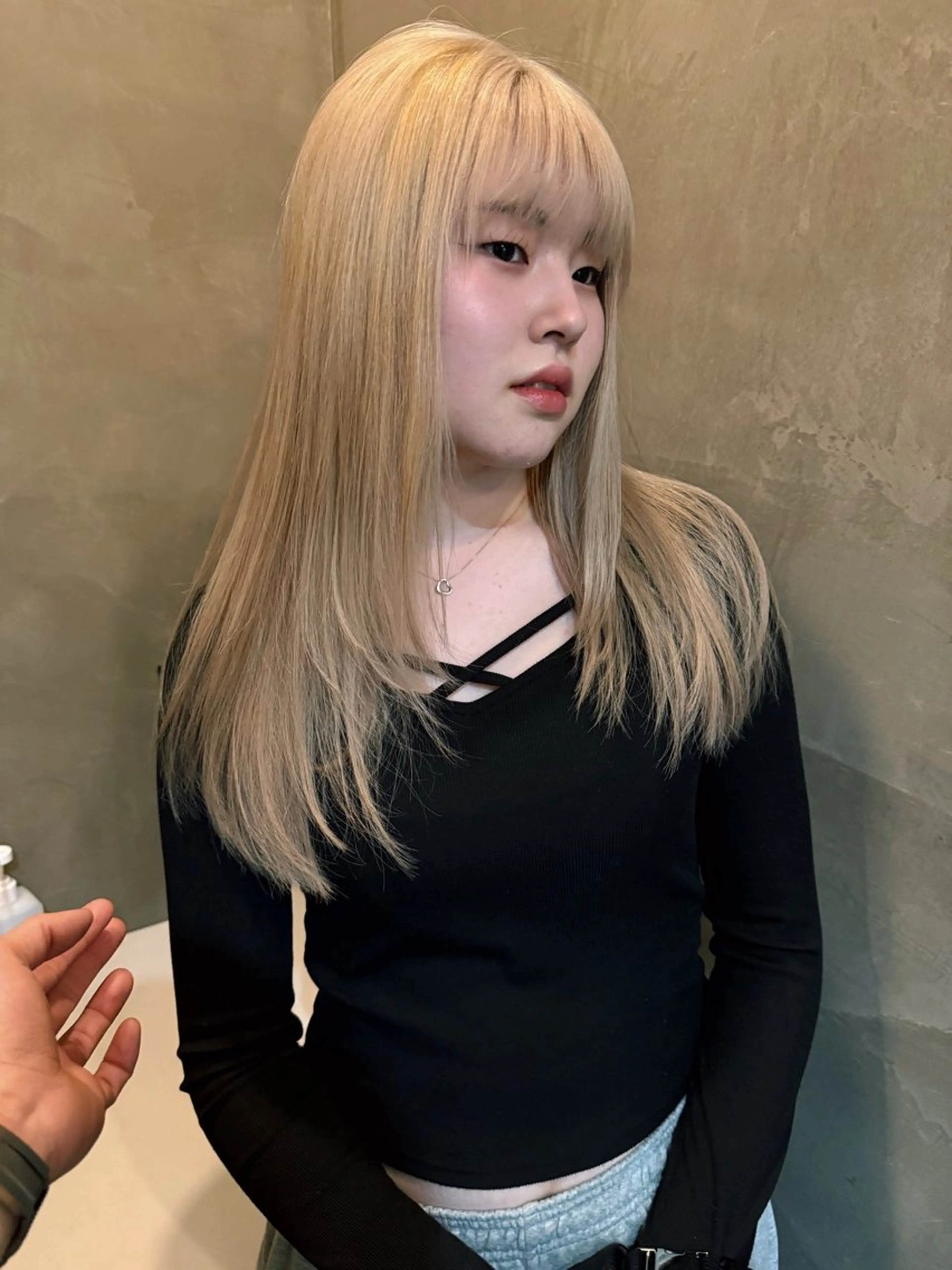 ロング 色落ちまで可愛い🧚 心斎橋hikaruのヘアスタイル