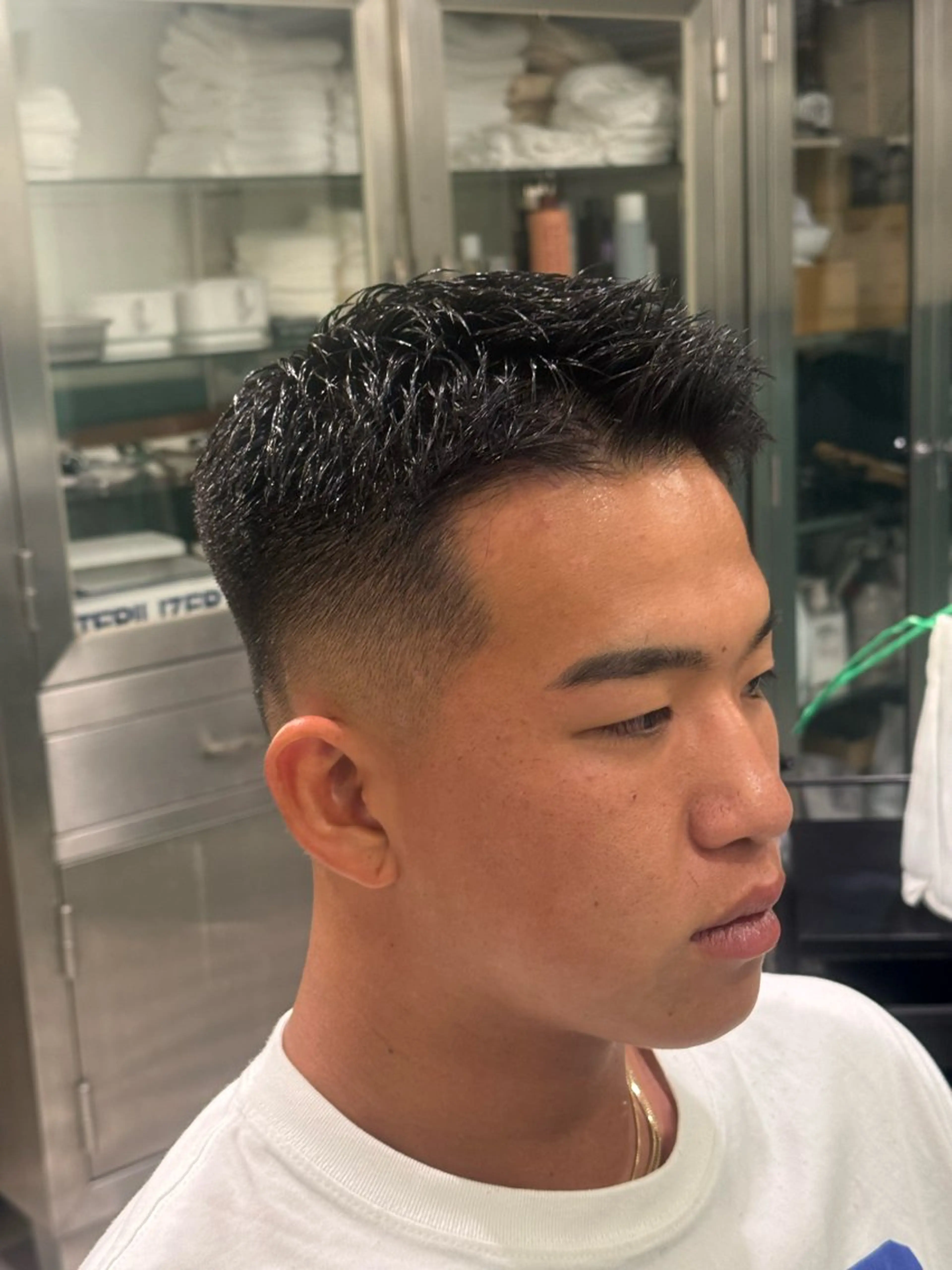 ショート メンズ フェードカット 足立 享祐のヘアスタイル