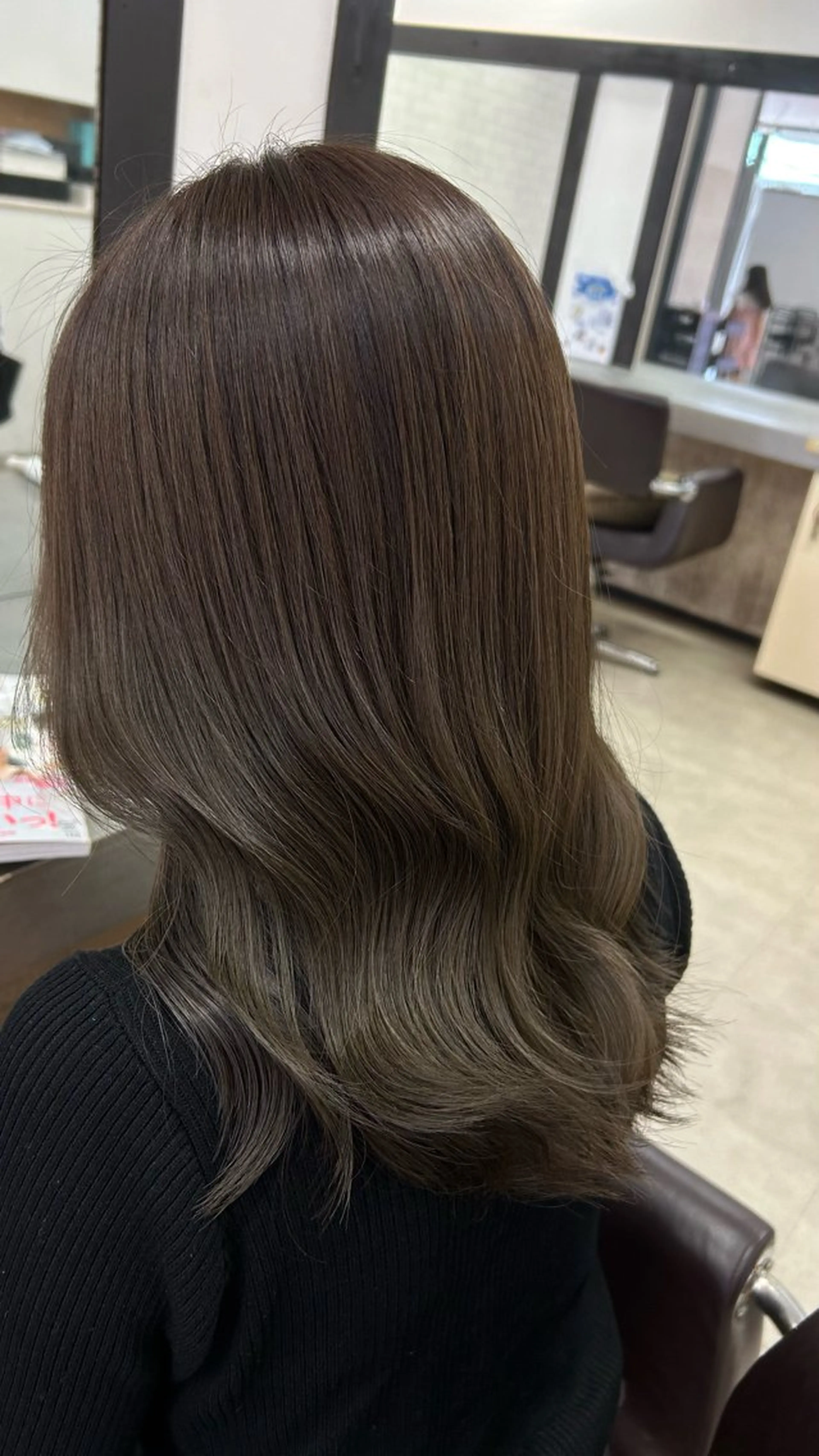 ミディアム カット ヘアカラー 🍅ハイライト/ レイヤー/mao🍅のヘアスタイル