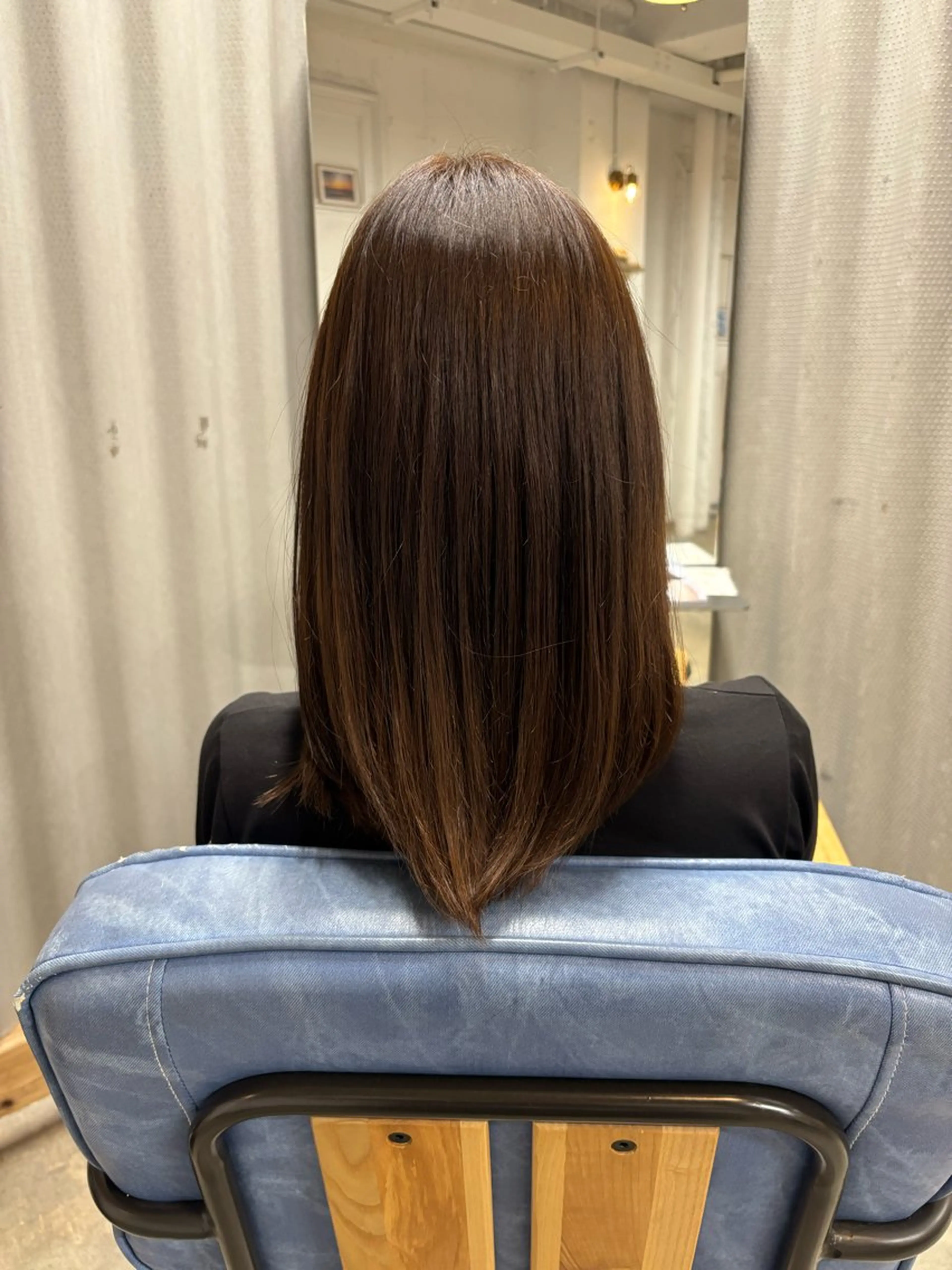 カラー ブラウンカラー ナチュラルブラウン 六信 咲希のヘアスタイル