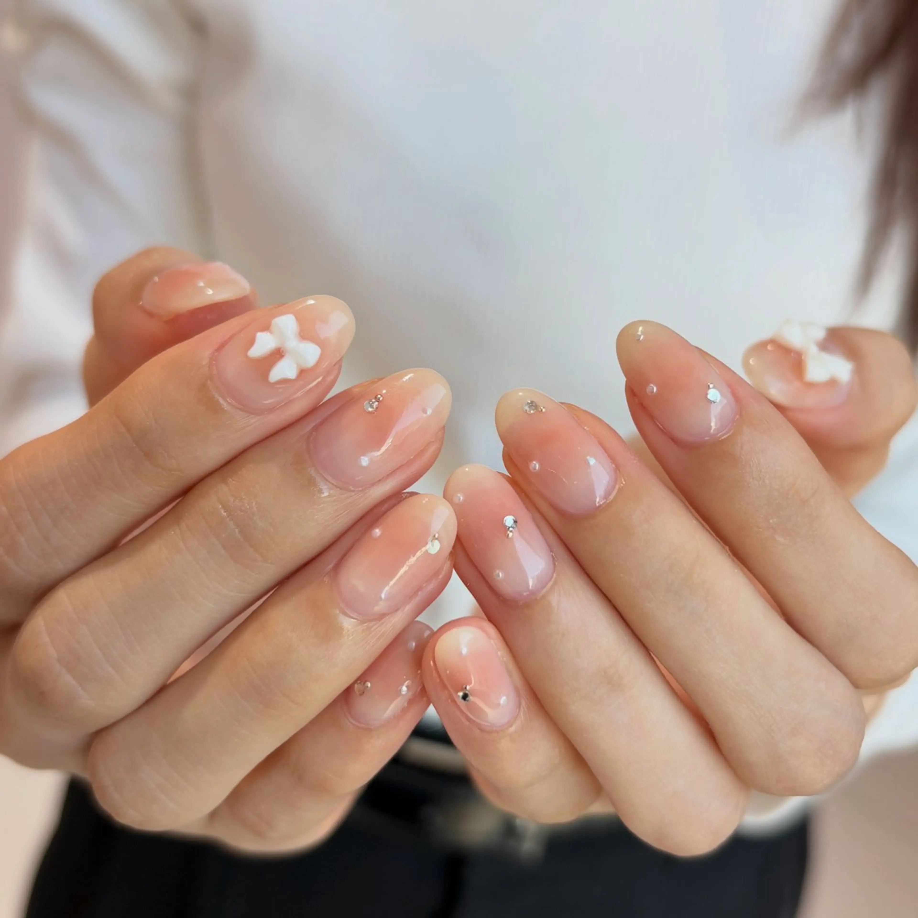 ミディアム ハンドネイル Clala Ayumiのネイルデザイン