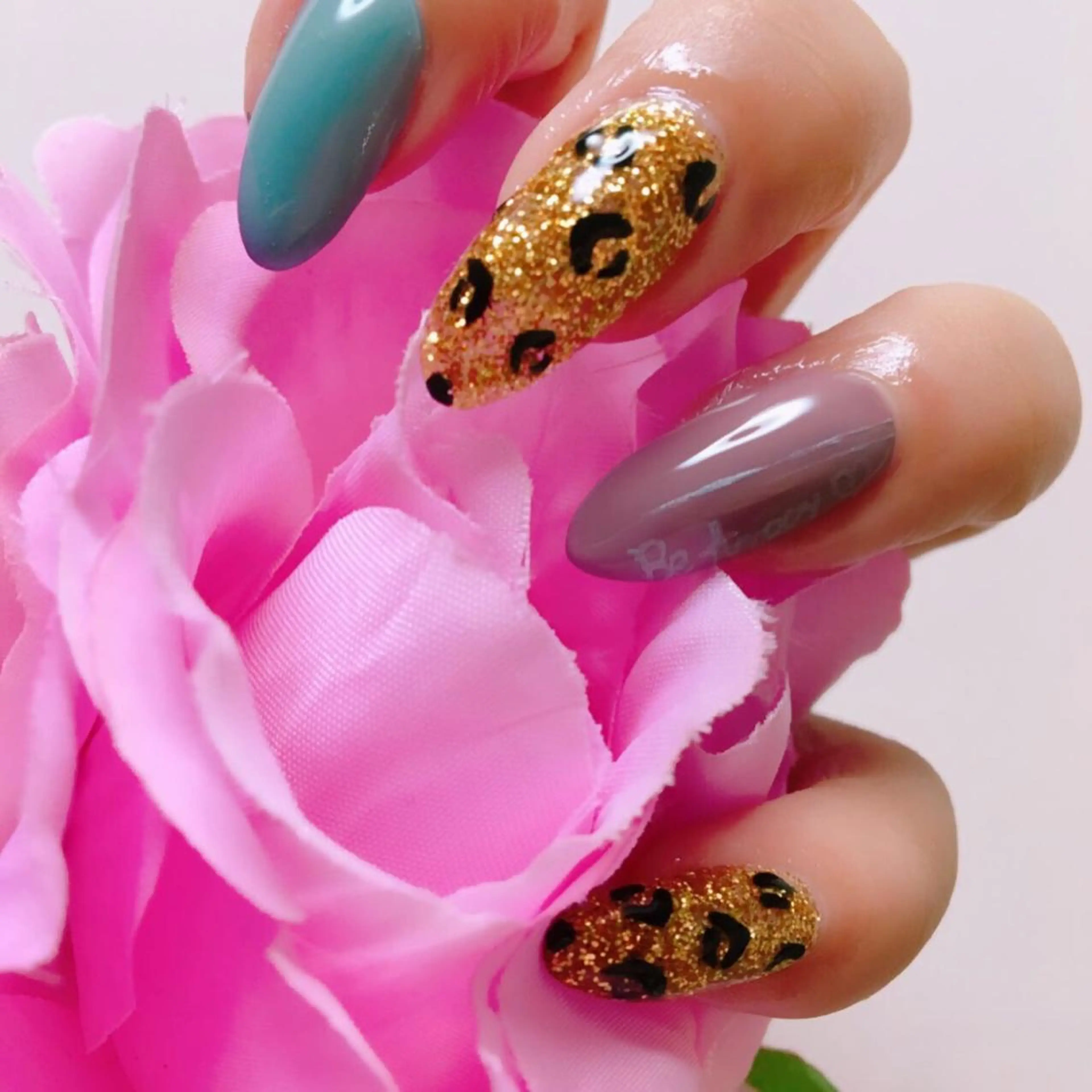 ネイル ネイルサロン Jewels Mのネイルデザイン
