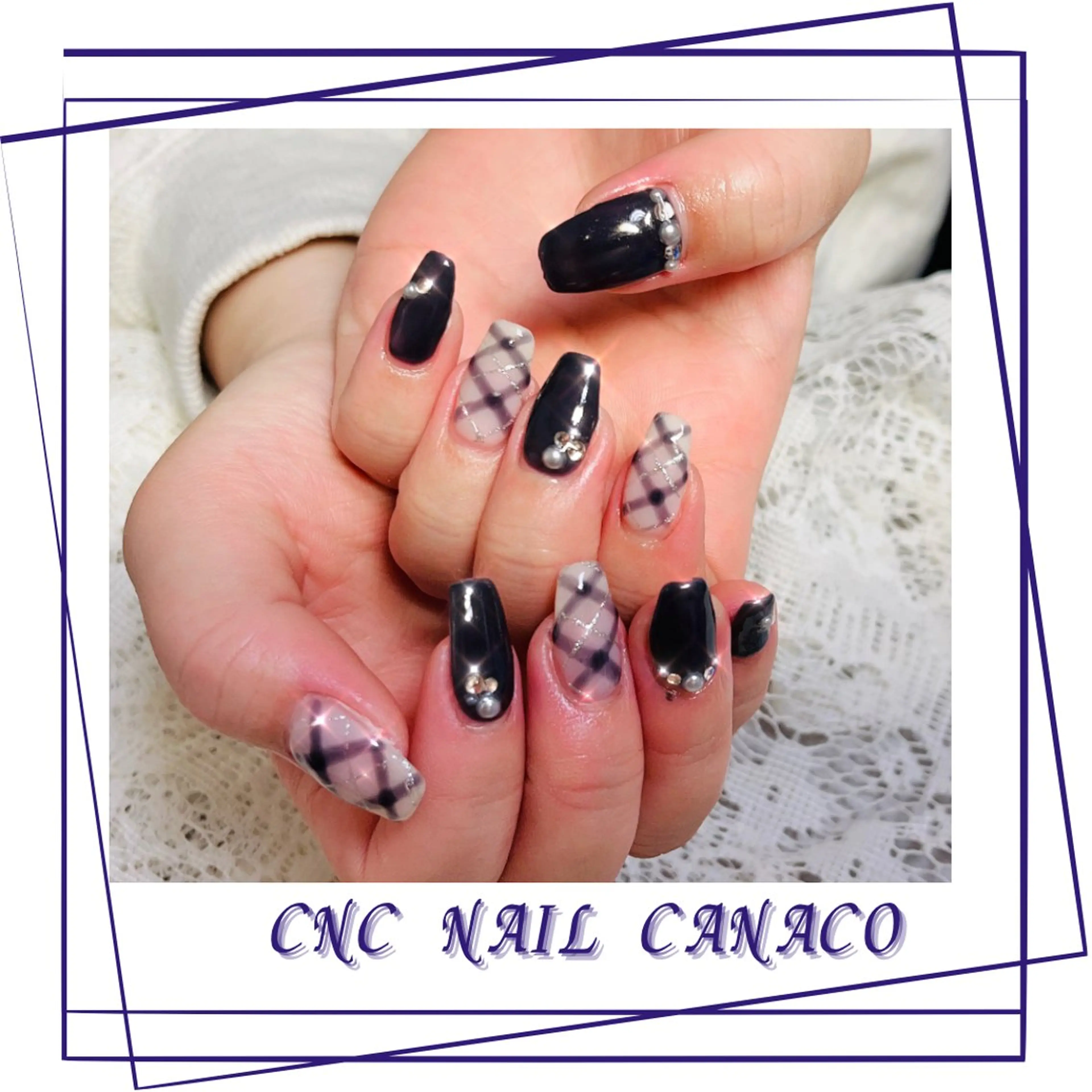 ネイル アートネイル 持ち込み ネイビー ストーンネイル 冬ネイル ハンドネイル ハンドケア Felice所属・ベテランネイル cnc nailのネイルデザイン