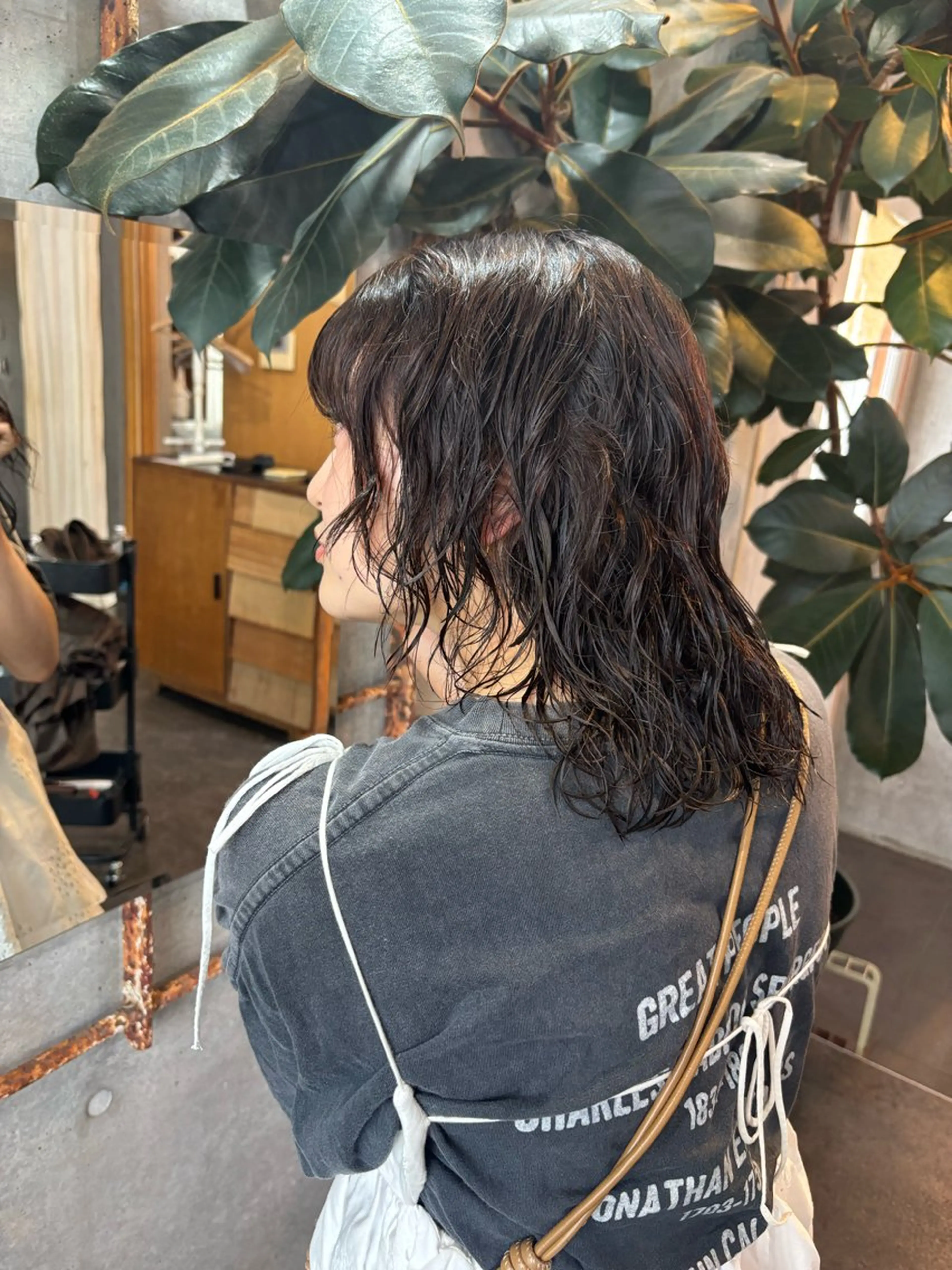 ミディアム カラー パーマ ミディアムパーマ ブリーチ 大林 エリコのヘアスタイル