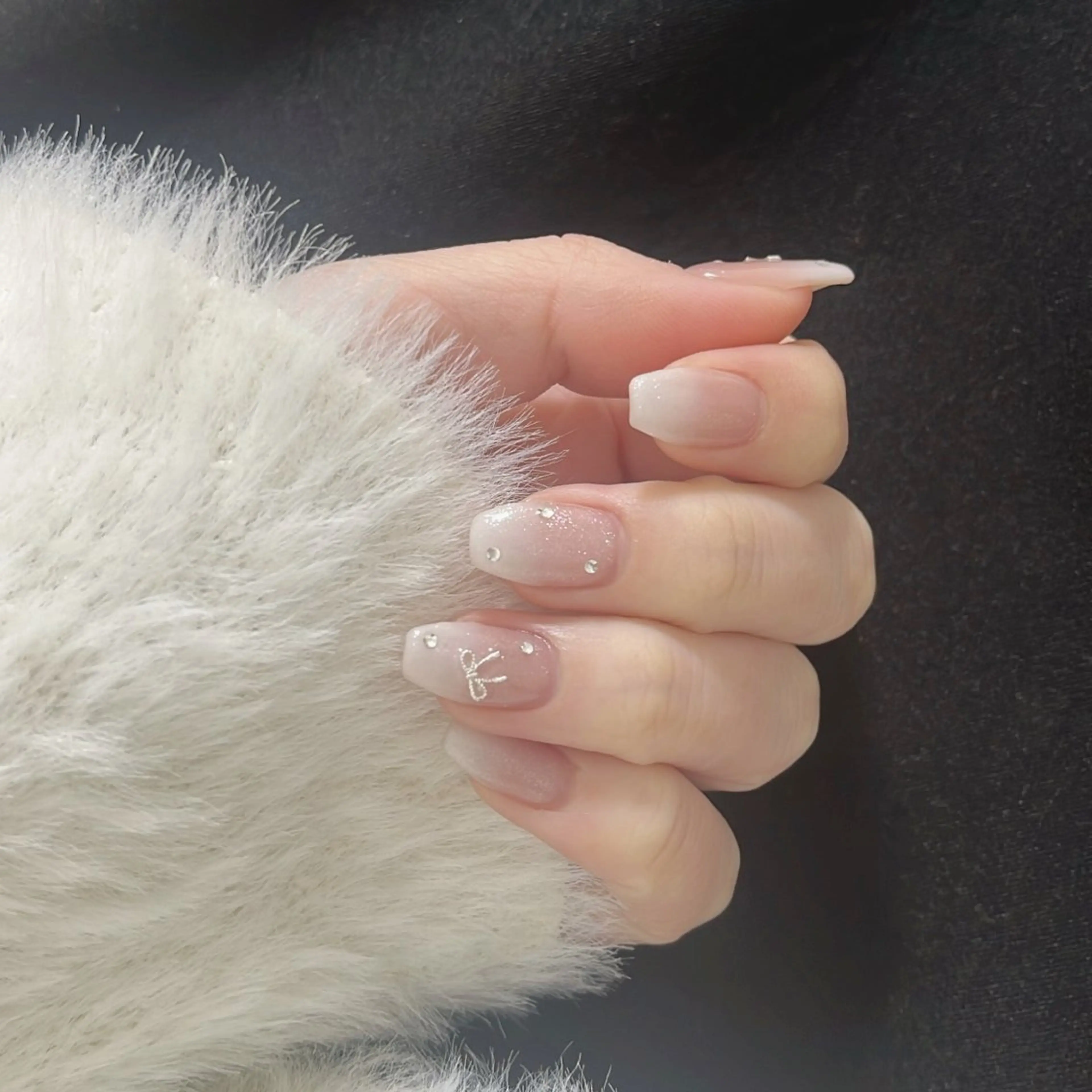 ネイル ハンドネイル 【LILY】 ainaのネイルデザイン