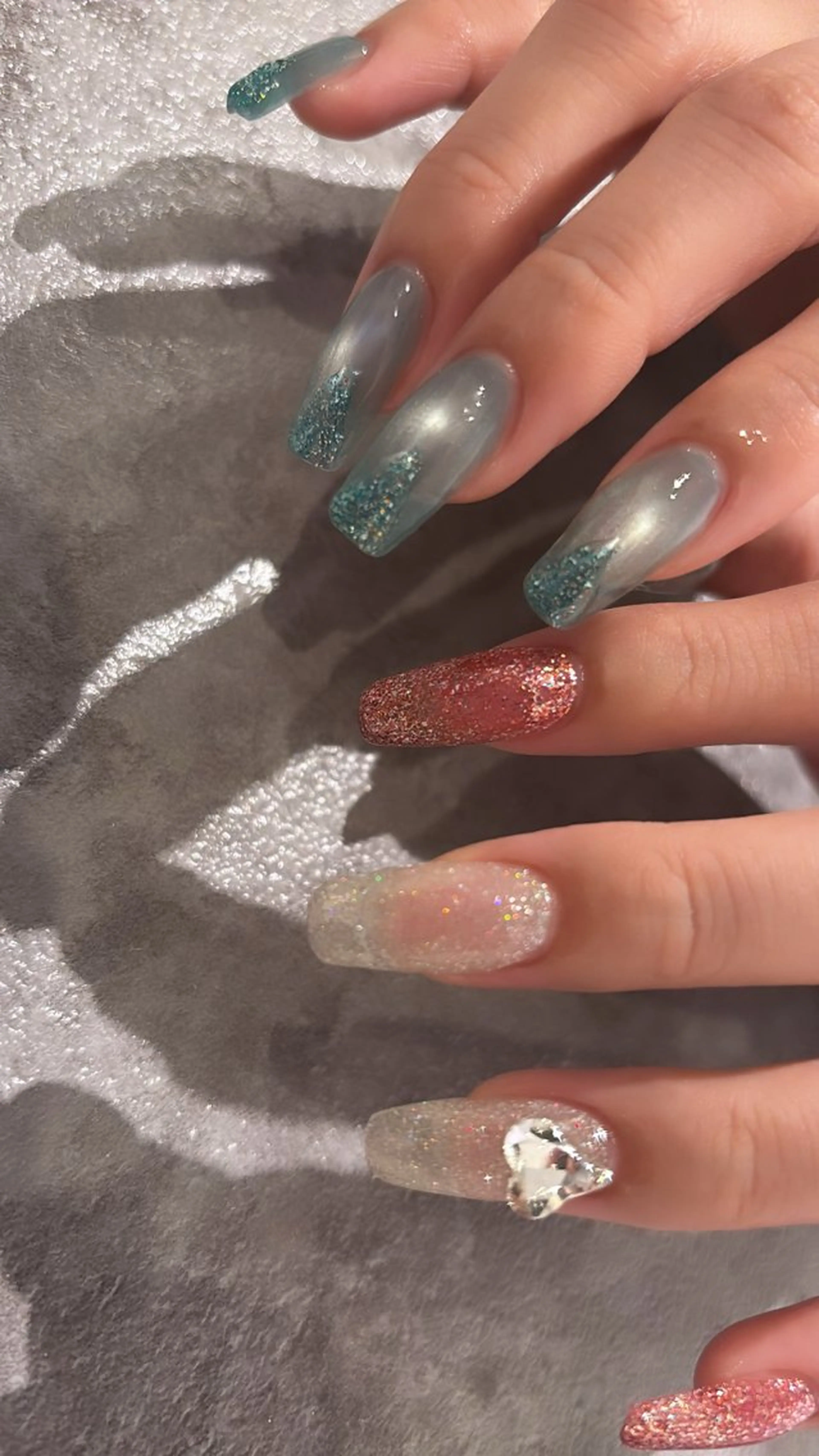 ネイル Mignon 、のネイルデザイン