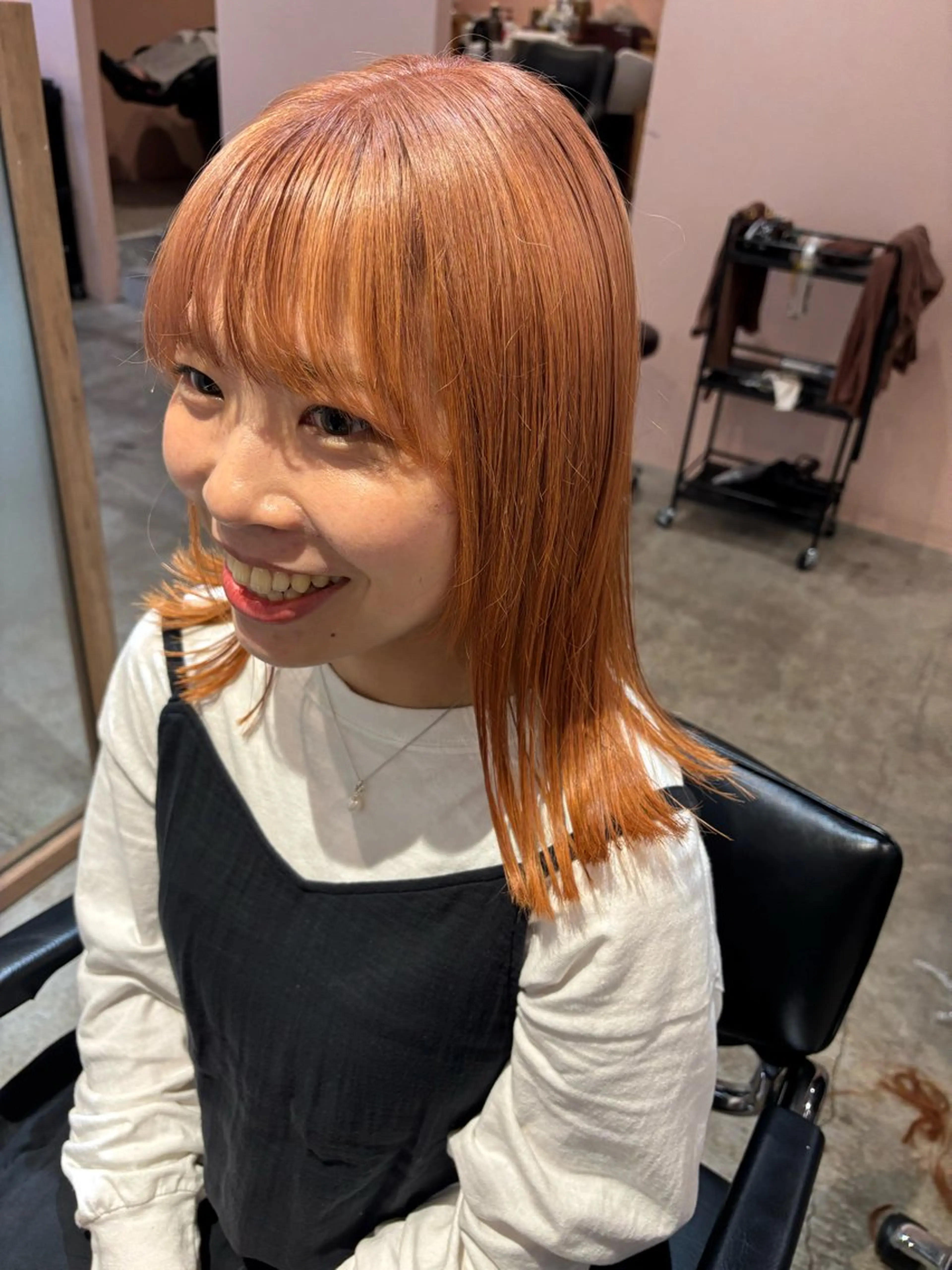 セミロング カラー カット ヘアカラー トリートメント Hayashi Shioriのヘアスタイル