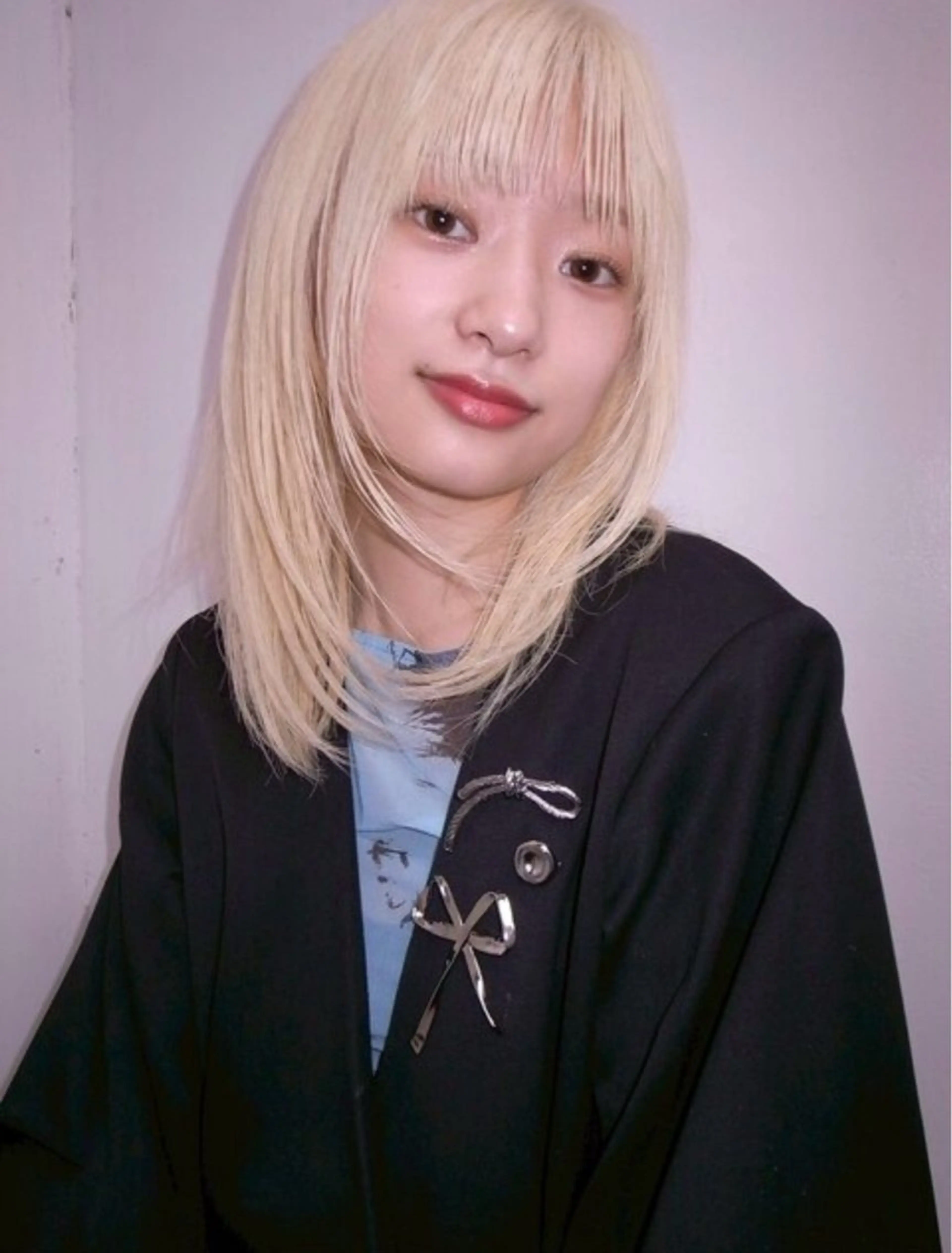 ミディアム レイヤーカット ヘアカラー 似合わせ ｜レイヤー 🪽ayanaのヘアスタイル