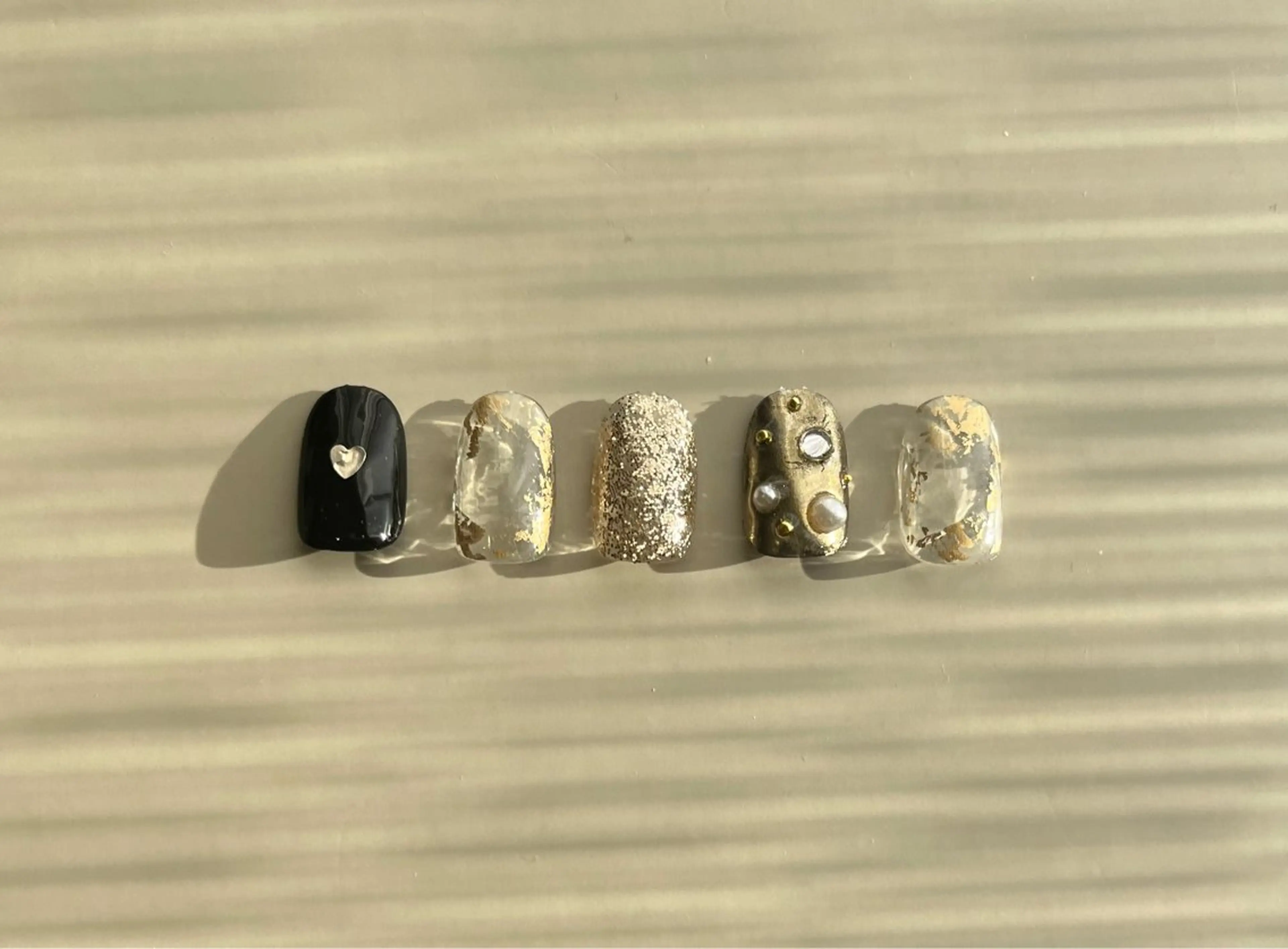 ネイル S. SAYAのネイルデザイン