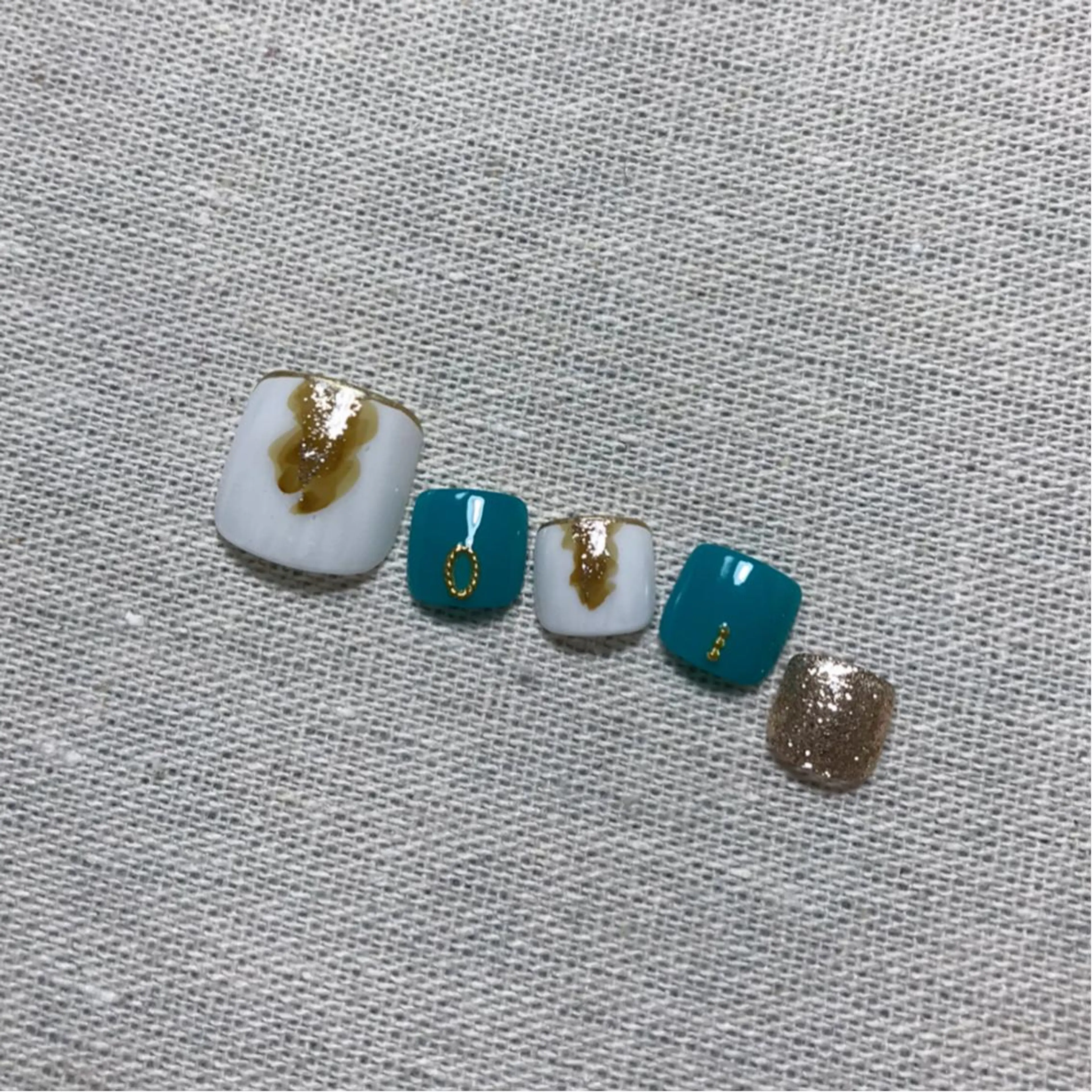 ネイル 💅chainail _aiのネイルデザイン