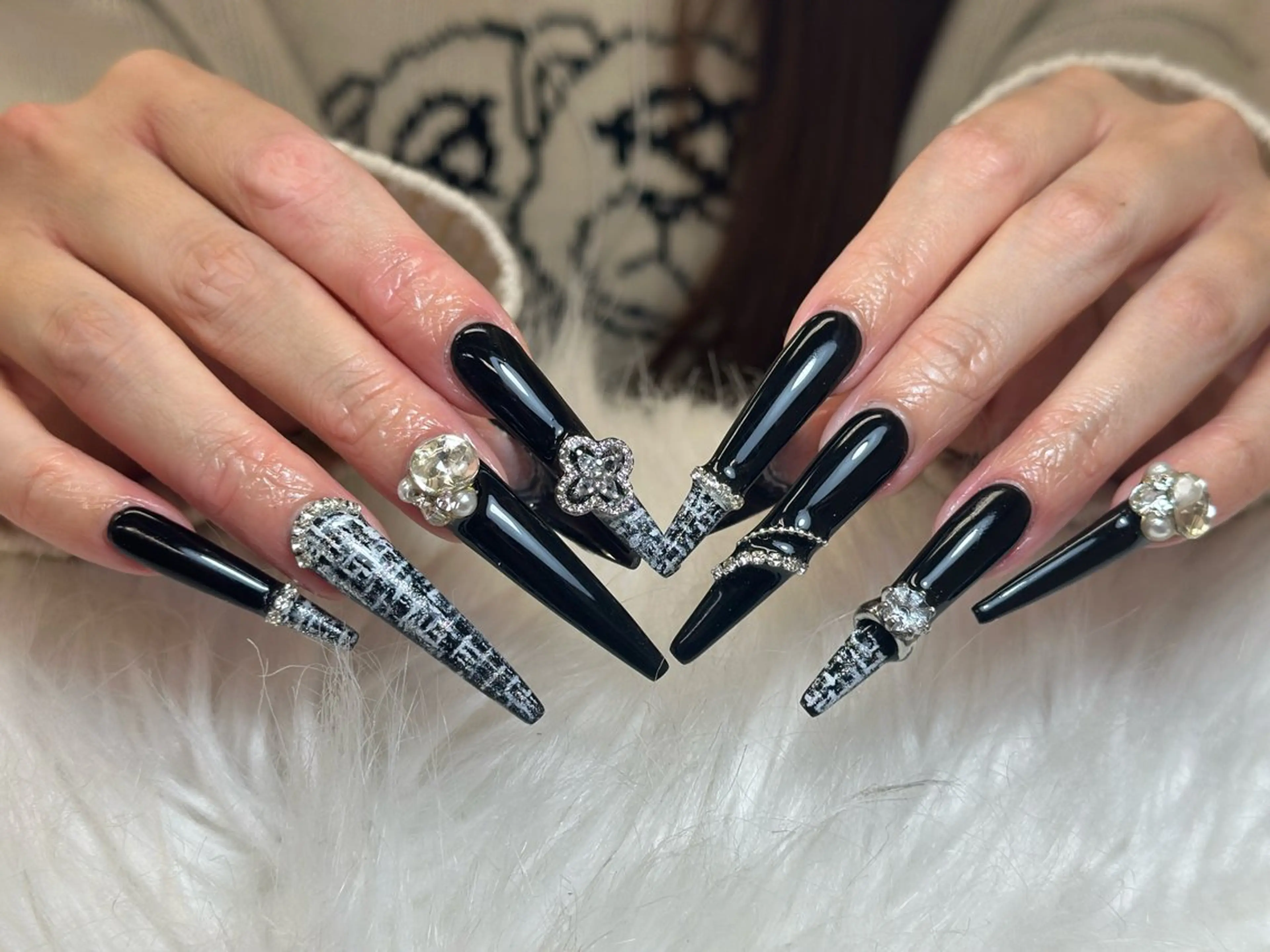 ネイル アートネイル ジェルネイル マグネットネイル ハンドネイル JennNail_ マオのネイルデザイン