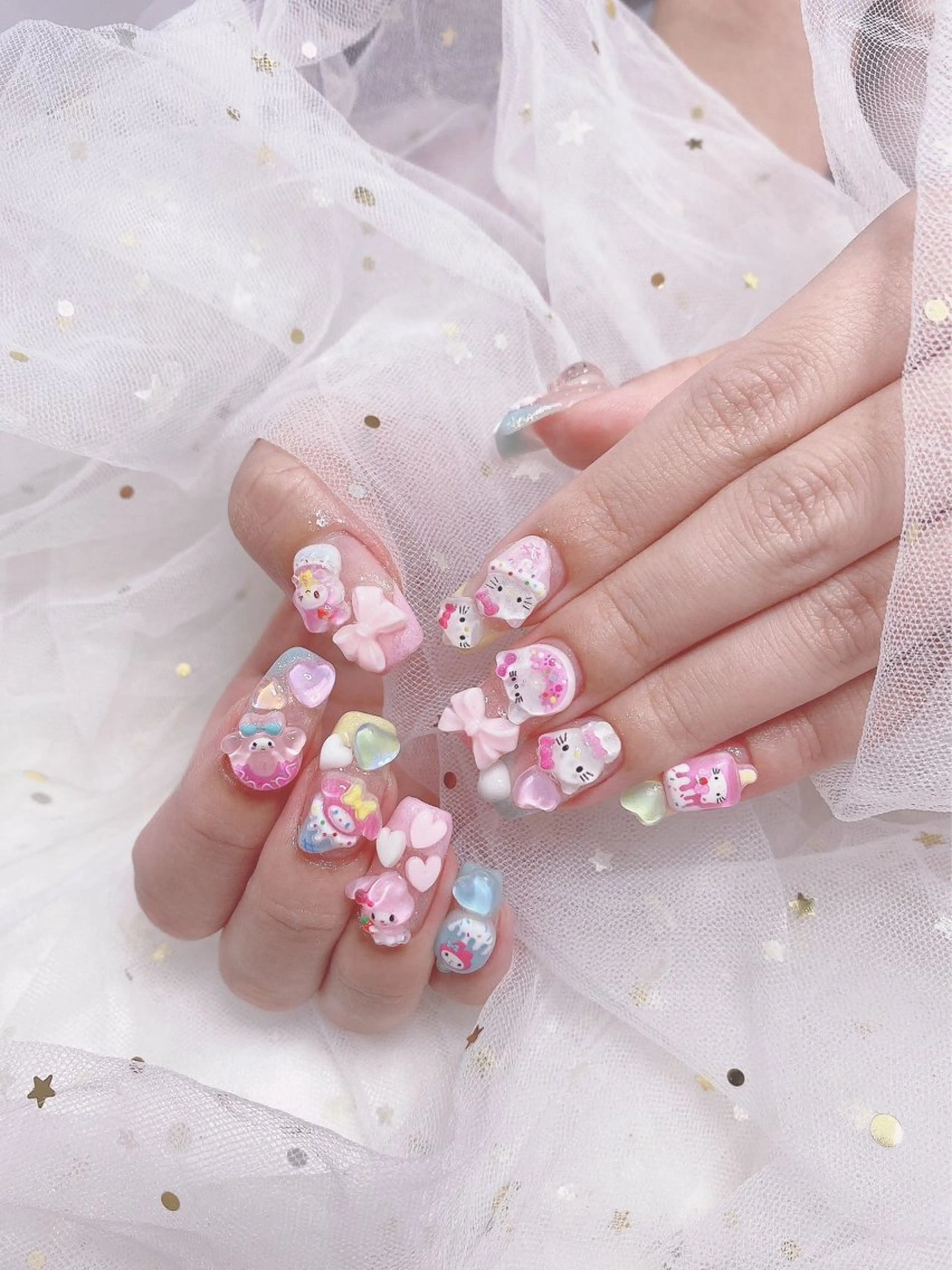 ネイル ジョリ kasumi🌹💅のネイルデザイン