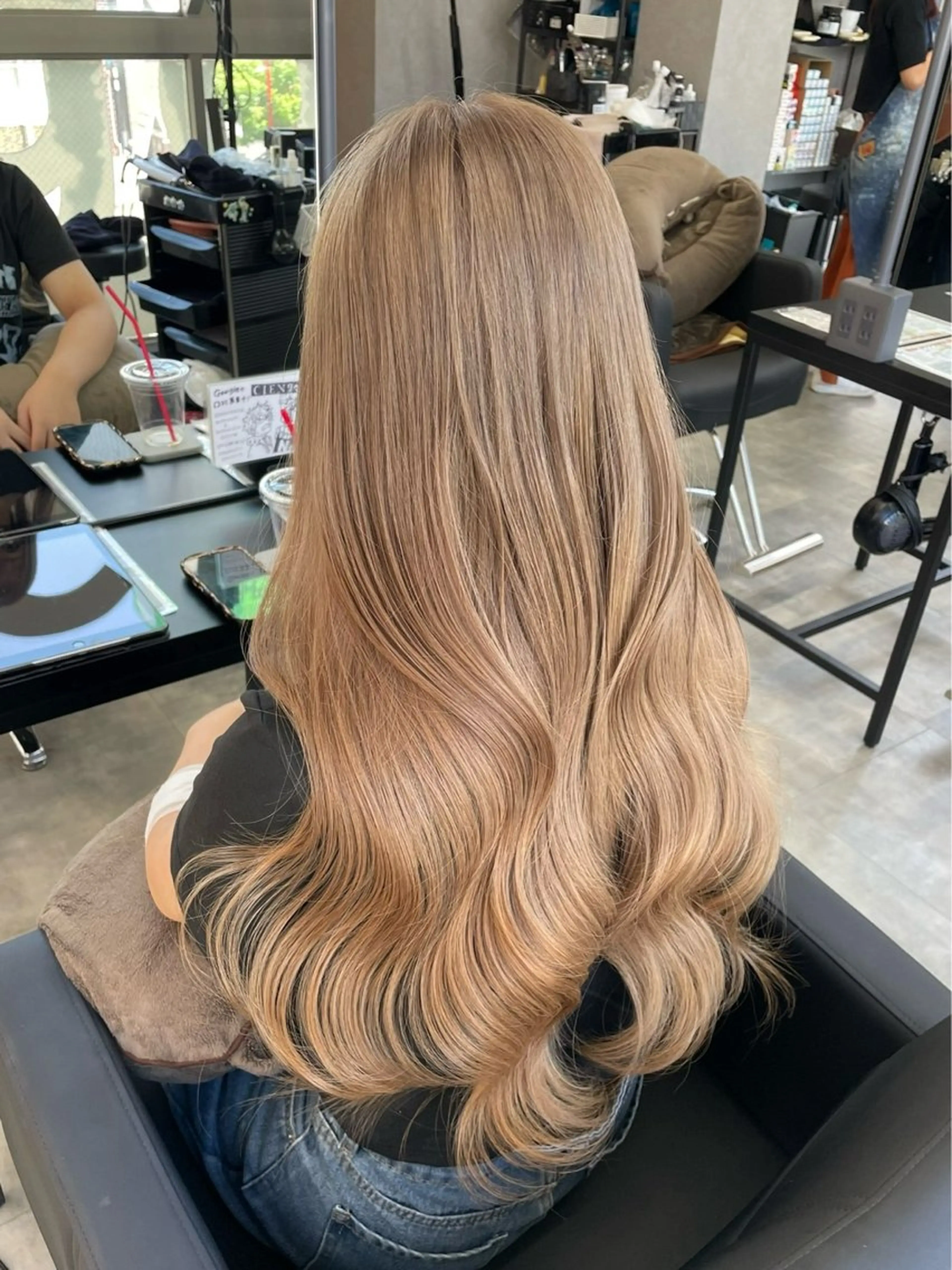 カラー りこ / リタッチ モデル様募集中🌟のヘアスタイル